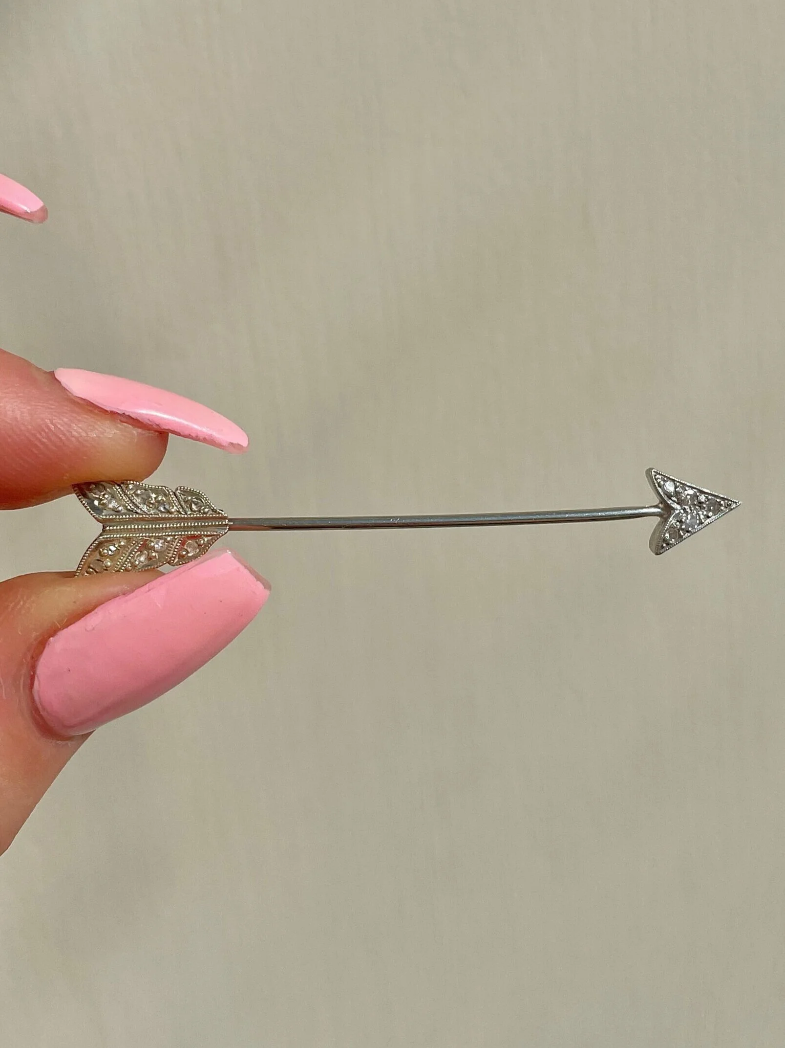 40B15DE7-C950-4664-A57F-064D31046AC7