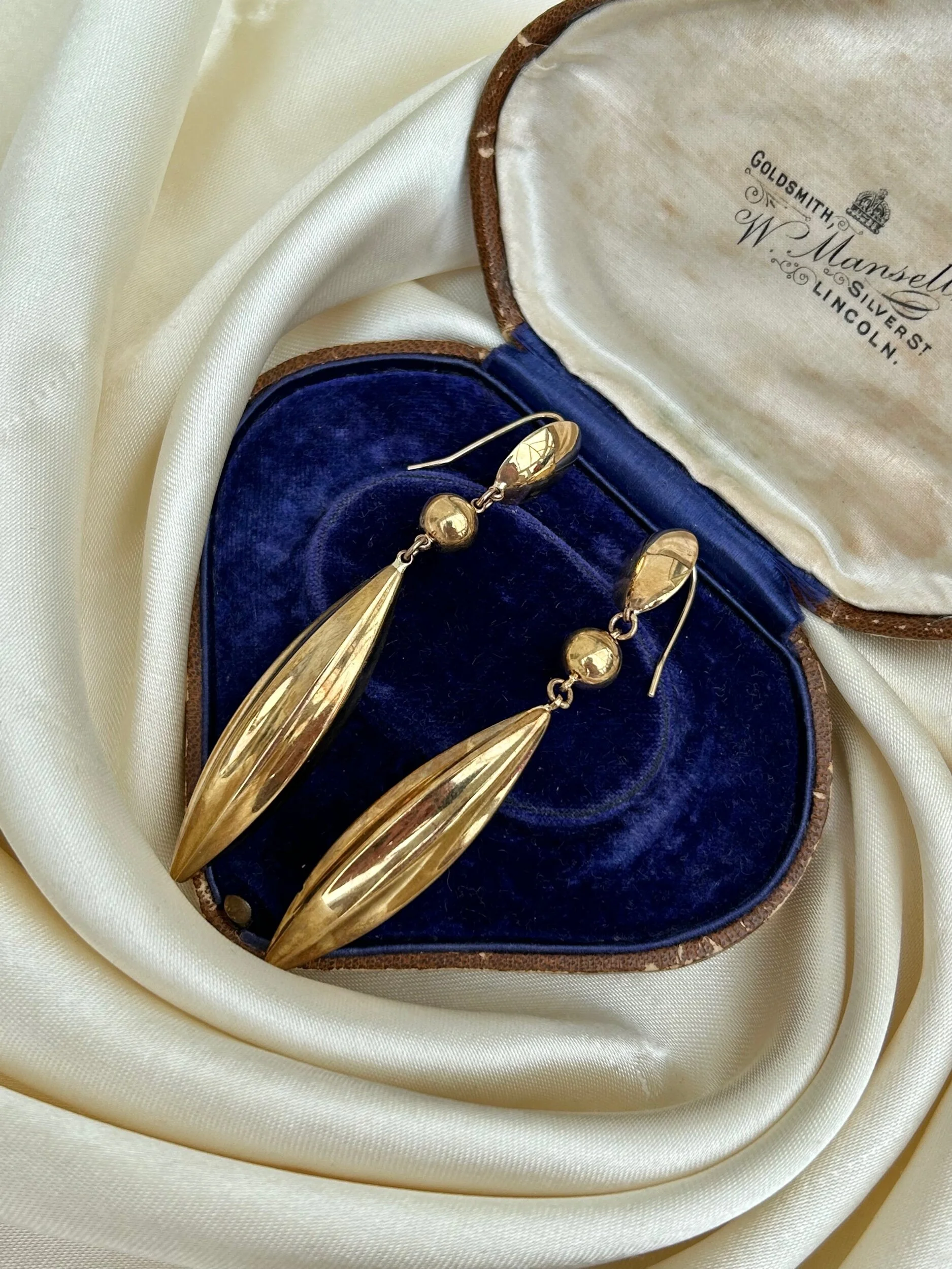 61ED0586-03F3-45AA-AE30-0EAC7B135BC4