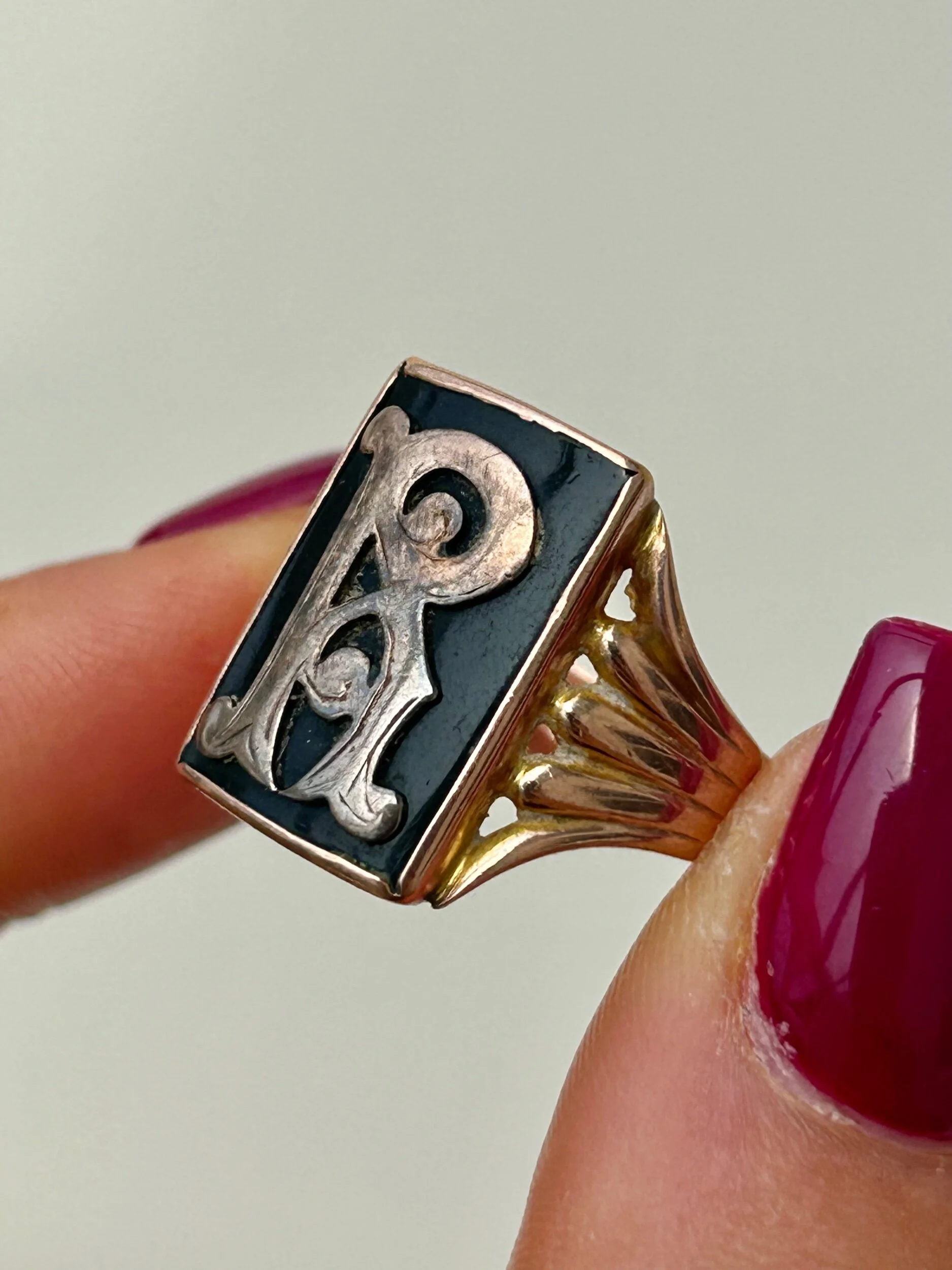 A1DDAFD6-07FA-4C7A-83FD-55342CF6B034