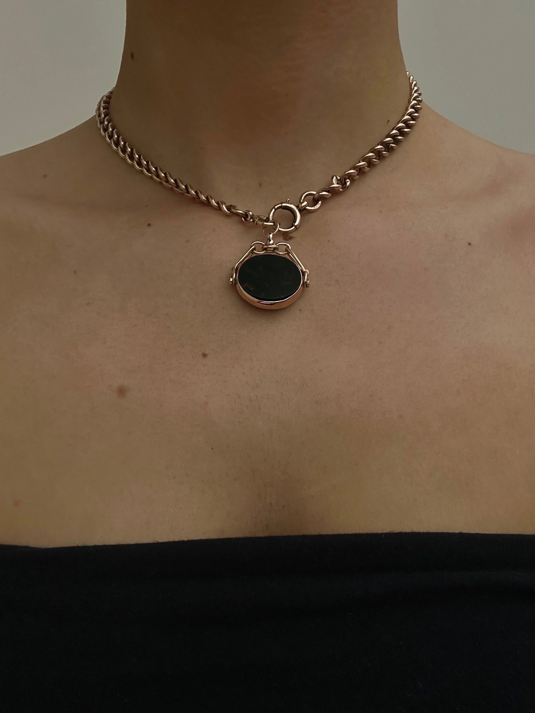 0DCA625B-E43A-41D8-B6DE-F15D7EF5E536