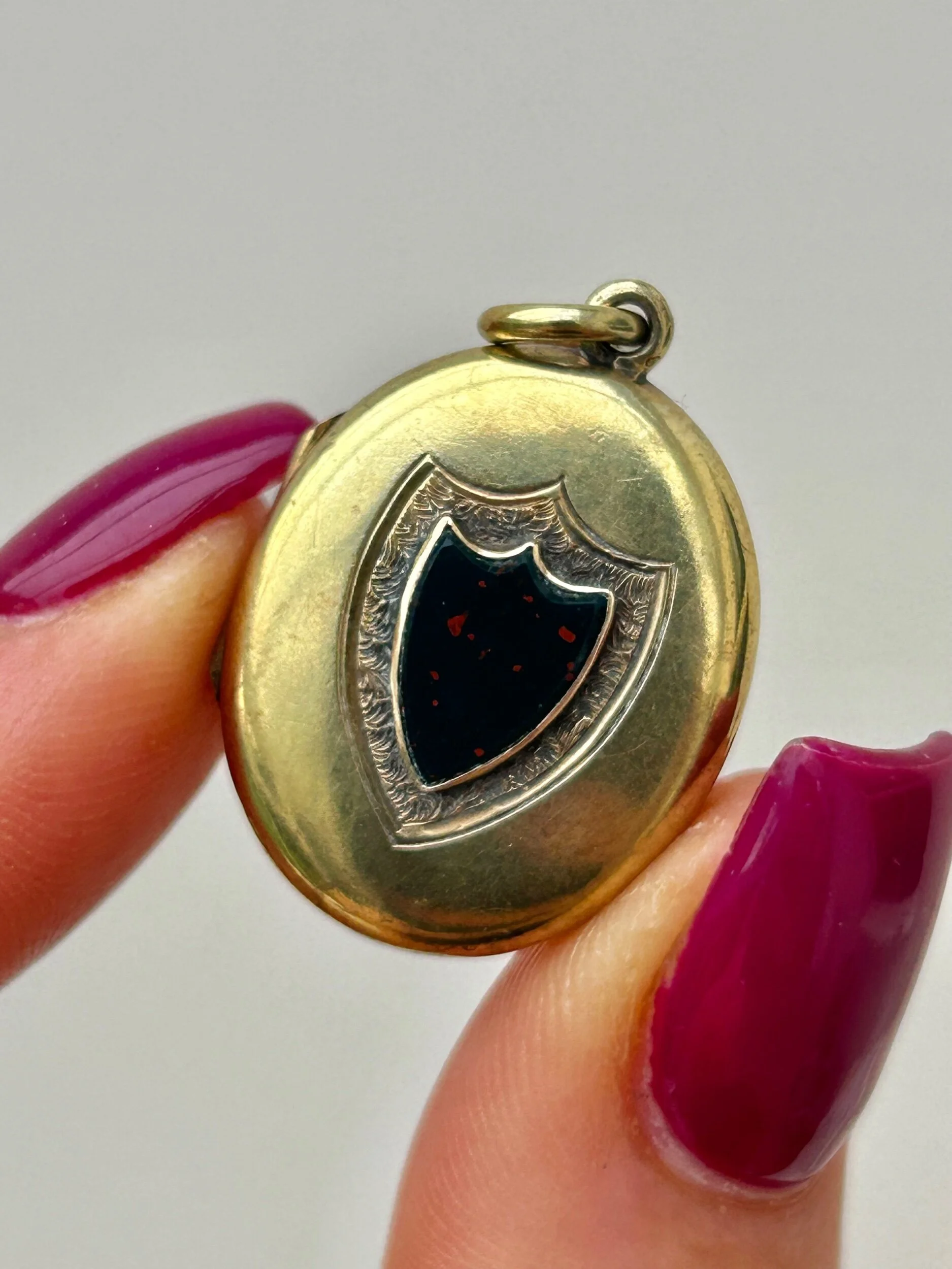 B68D153B-0D35-4061-B0E4-30924A3206F9