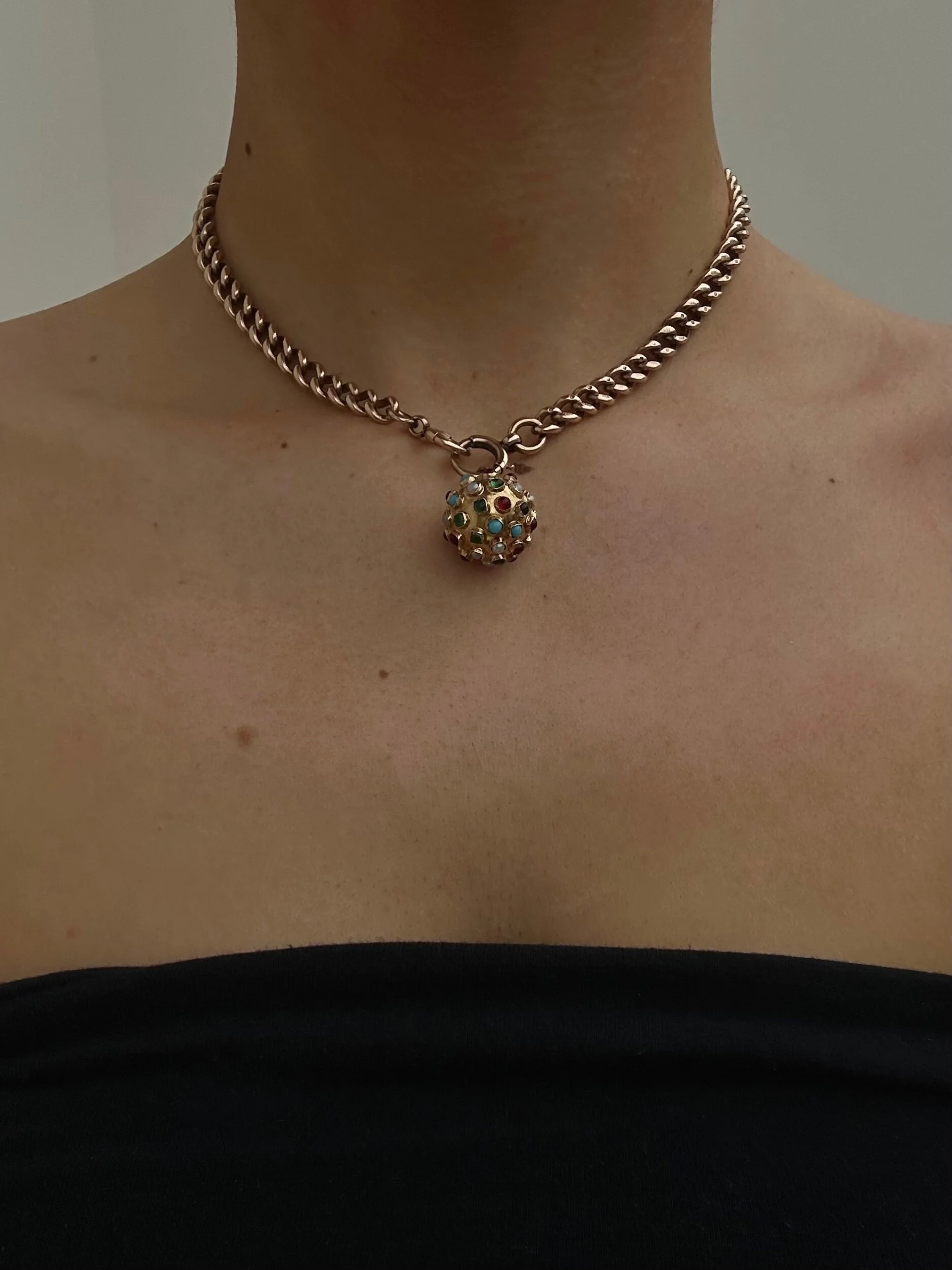 EB971A02-DF35-4743-9079-7F1C6E80E3B2