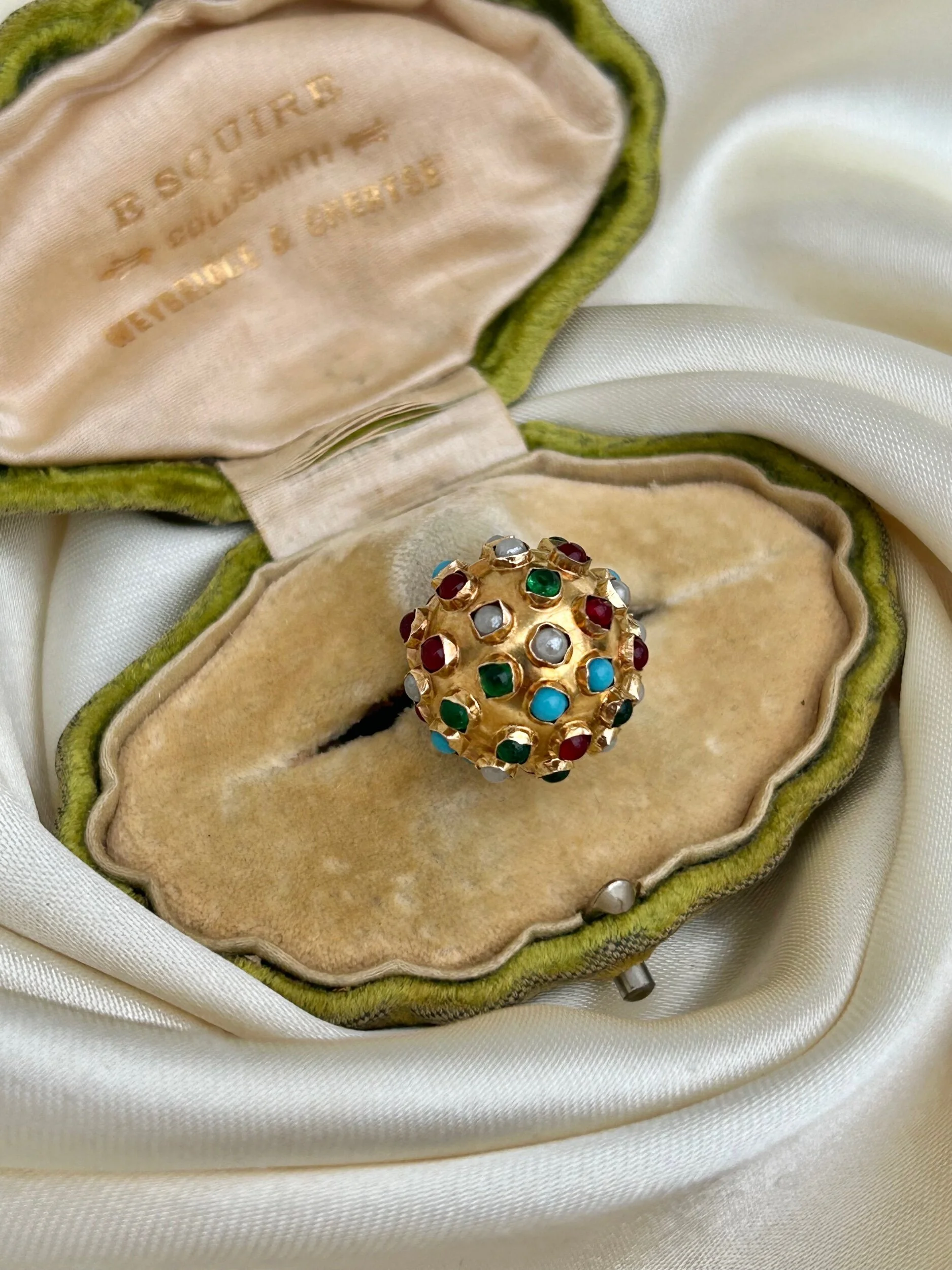 6CFF0D87-F59D-4D9E-95A4-AE3AC62CA7F0