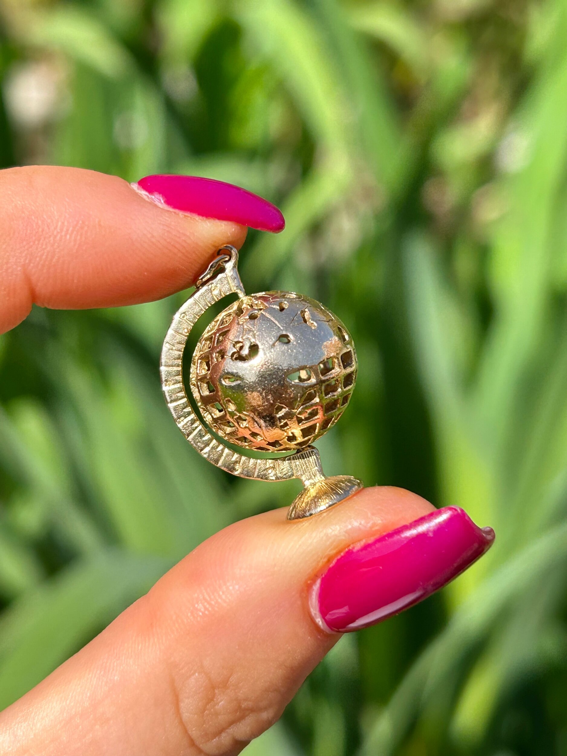 8C9DBF1F-2482-478E-8B76-AE3443AD797F