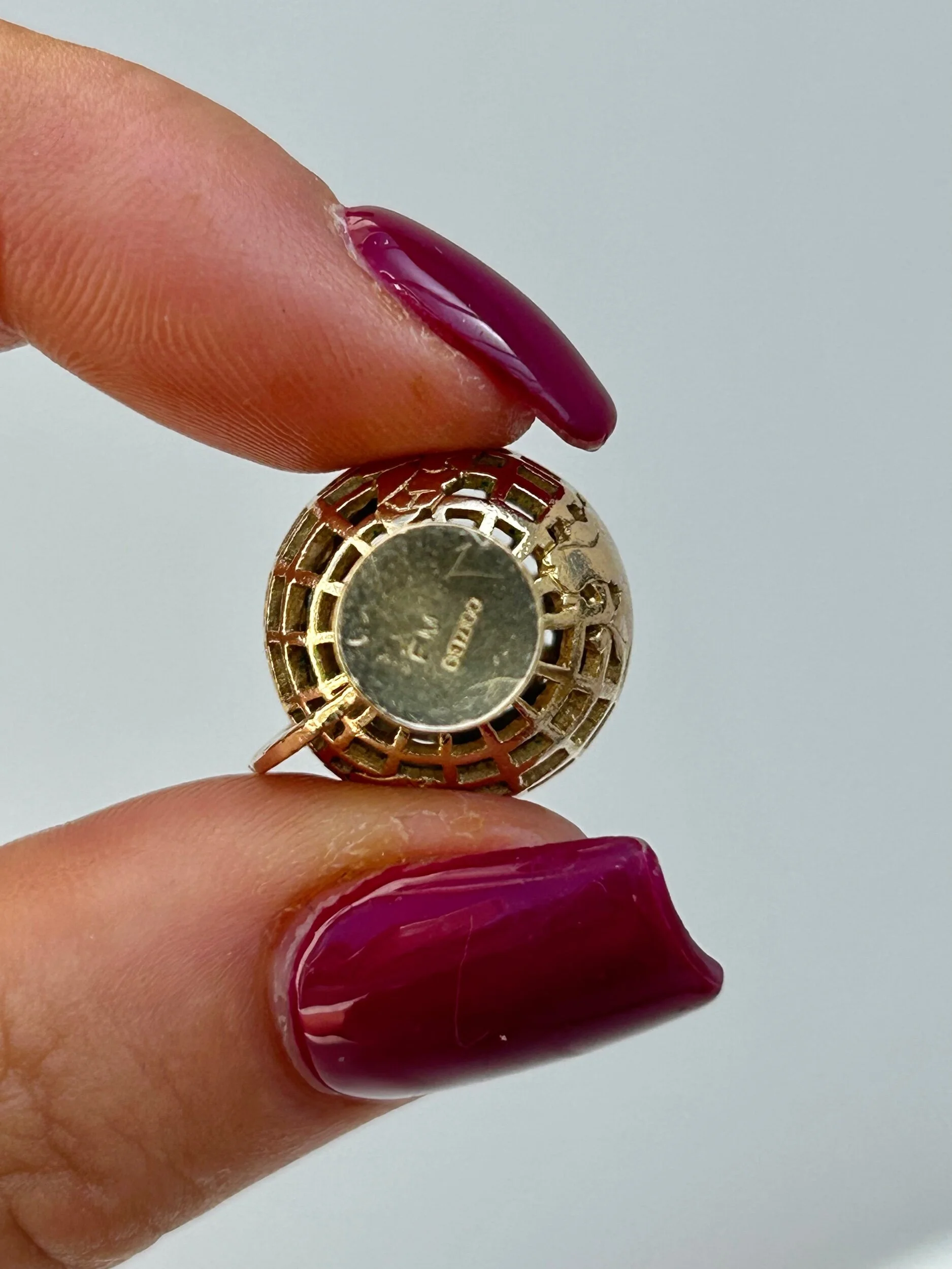 1AB080DD-C61F-4E30-AC6F-64C0402D50FA