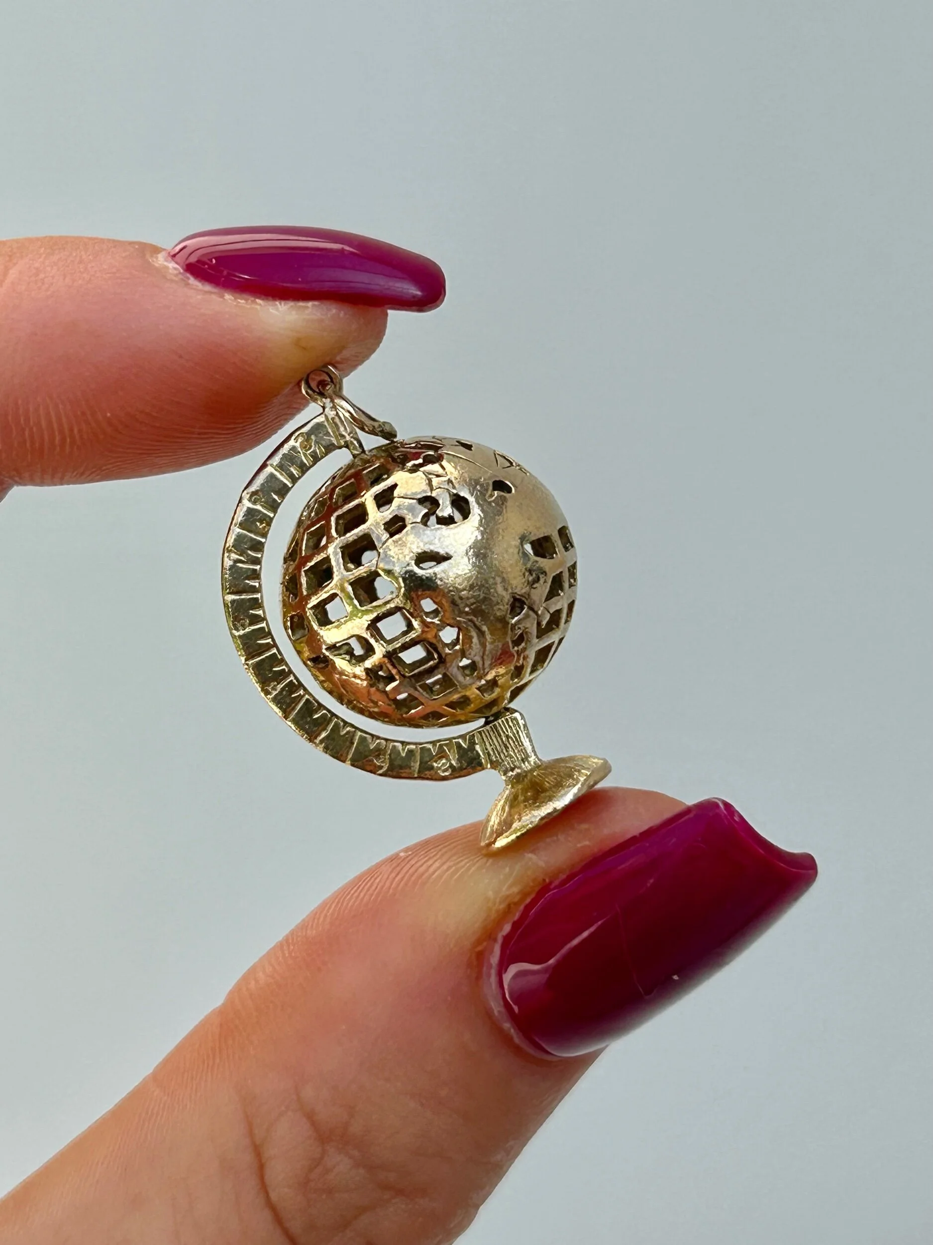 E6FA822E-0EC2-453F-A95F-EF24D528C2FE