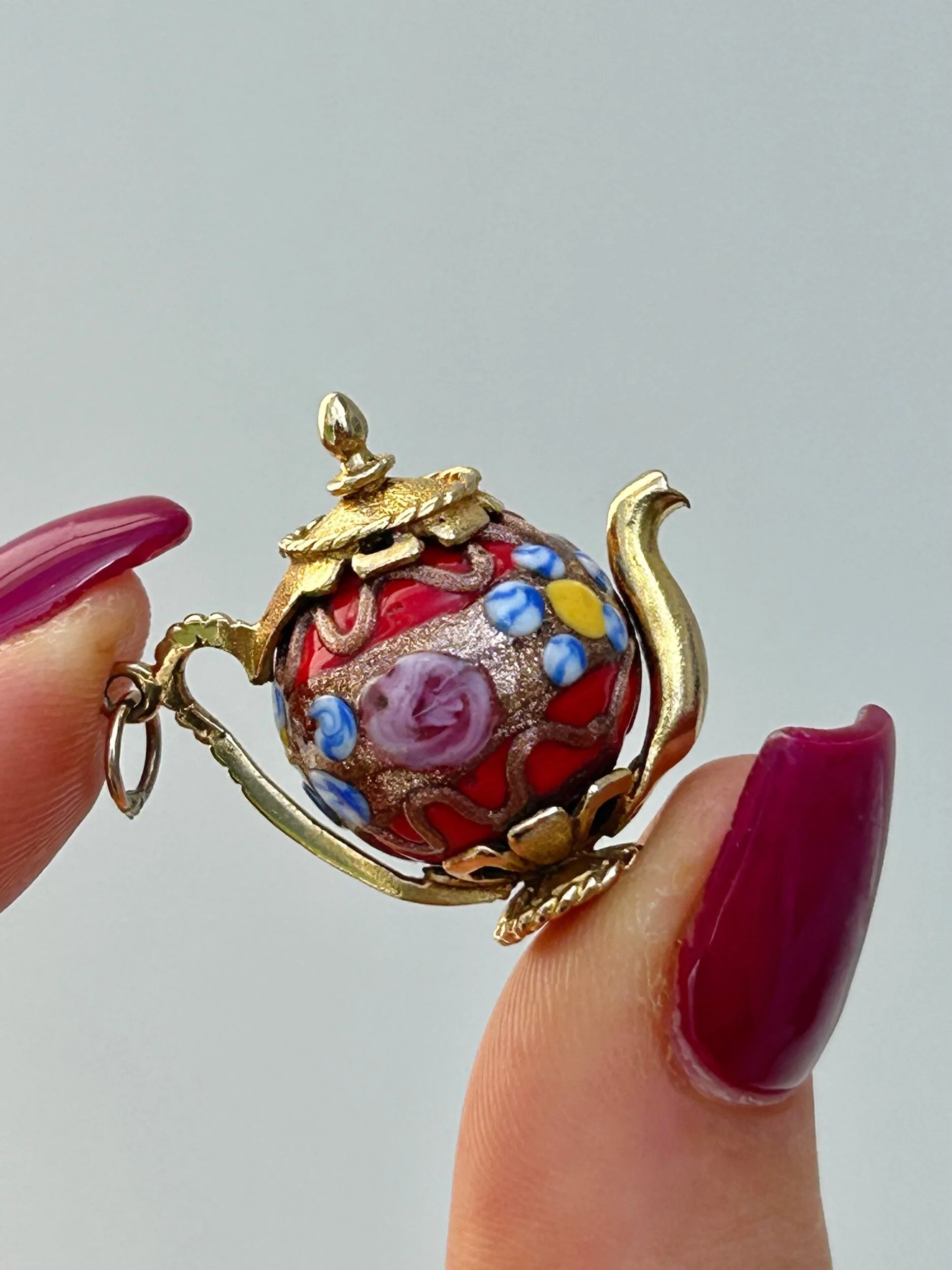 908B96F6-EFED-4252-AEE5-9B598E547D91