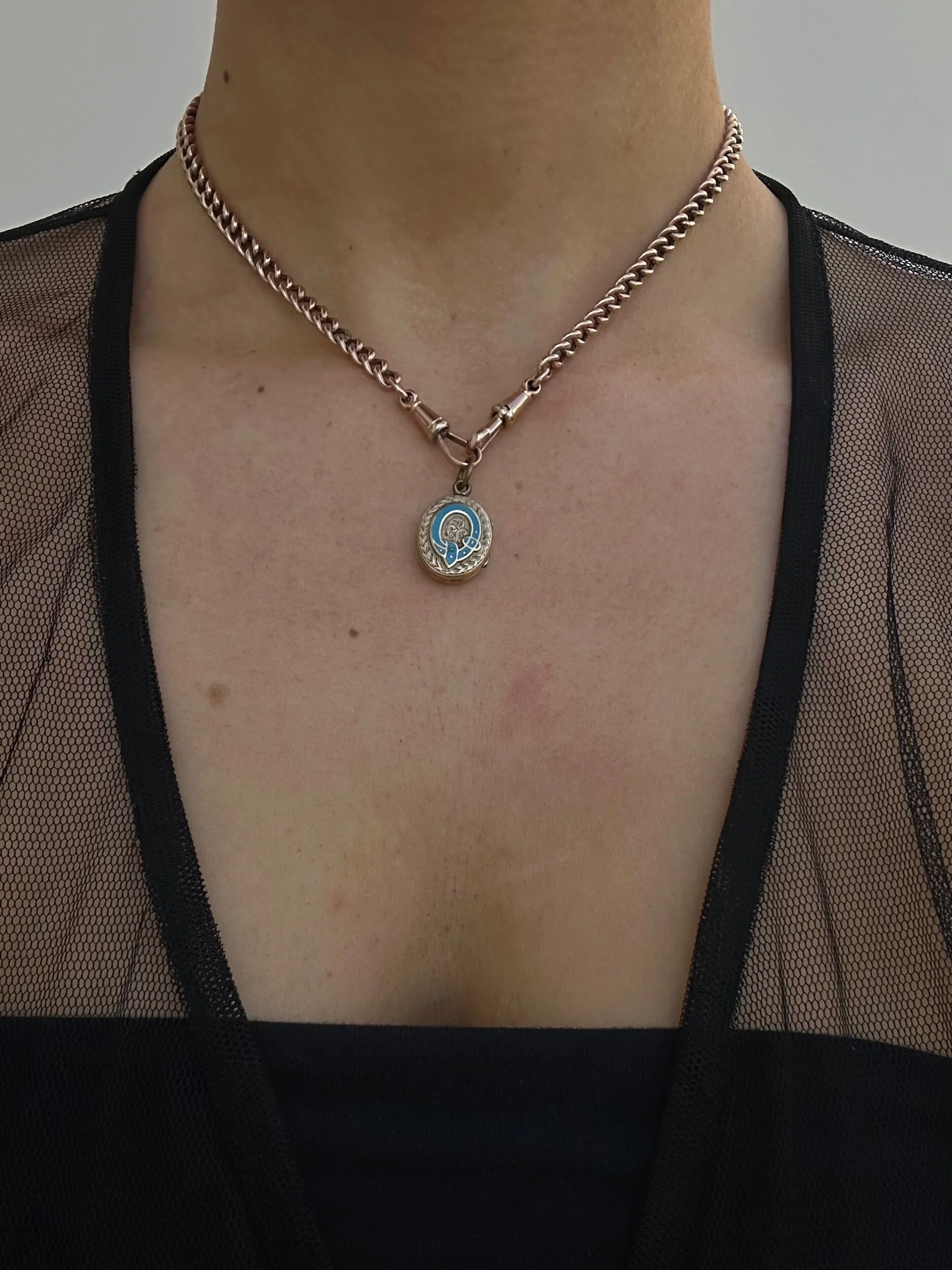 4ED40E64-971C-438B-A13A-DF233B58E47F