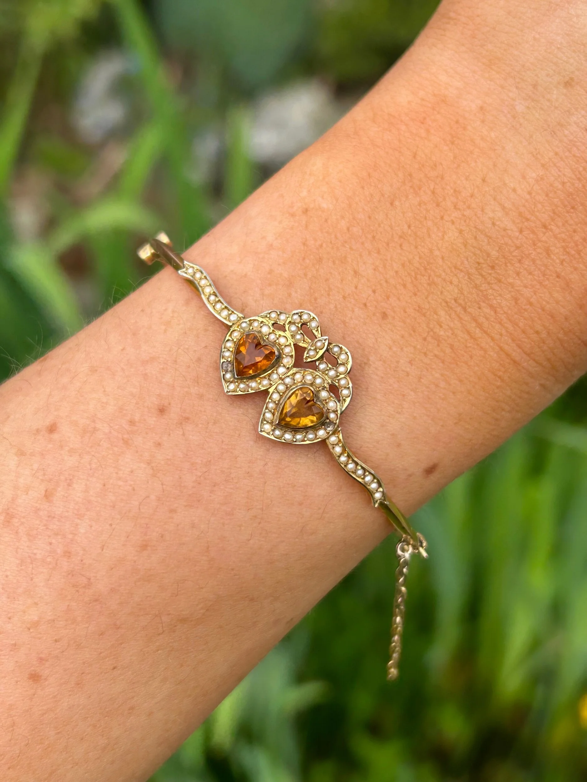 BF28342D-7552-4B4F-98E8-B55142928C46