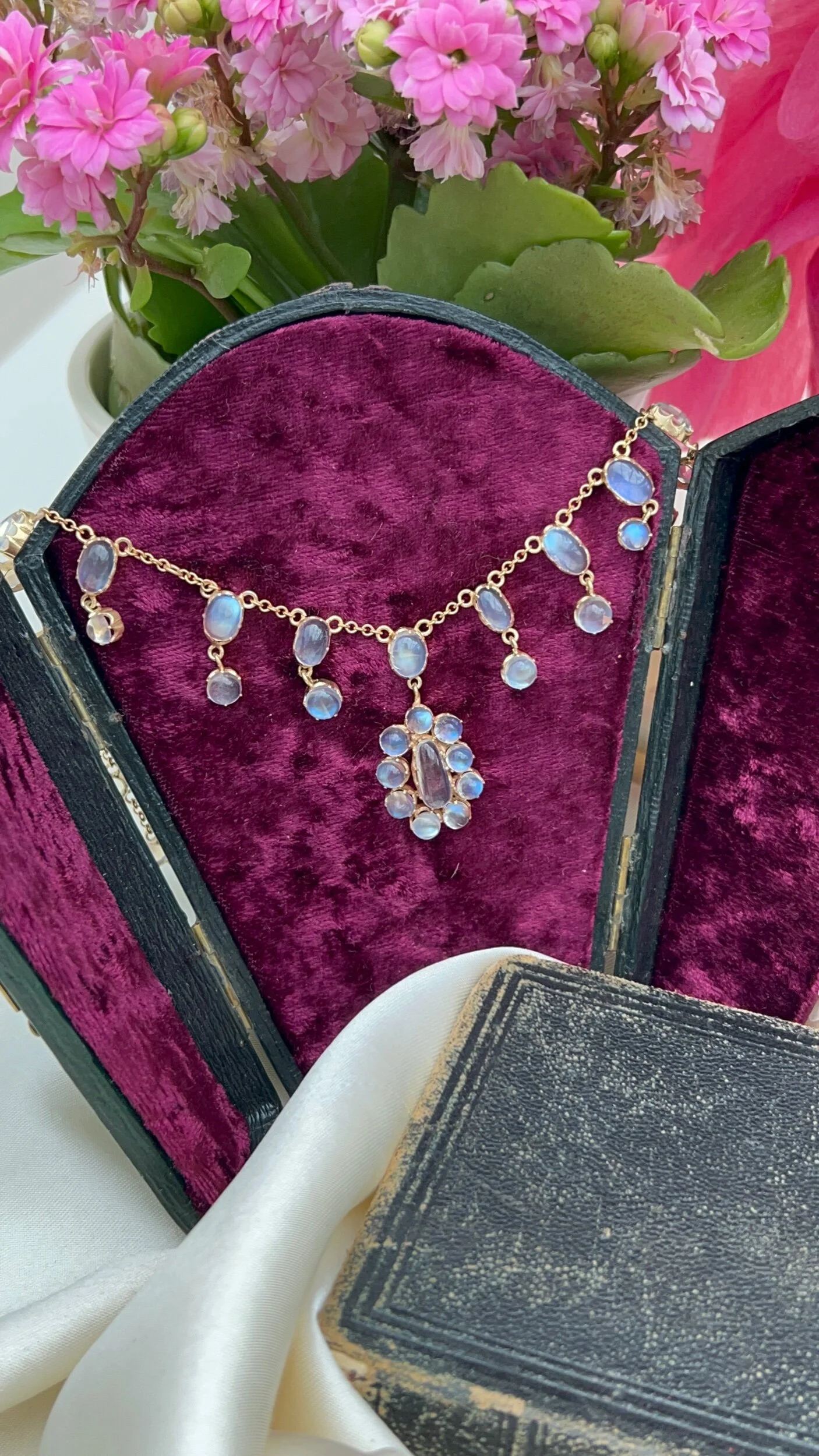 C324241E-AE12-4A39-A153-1336924F26DE