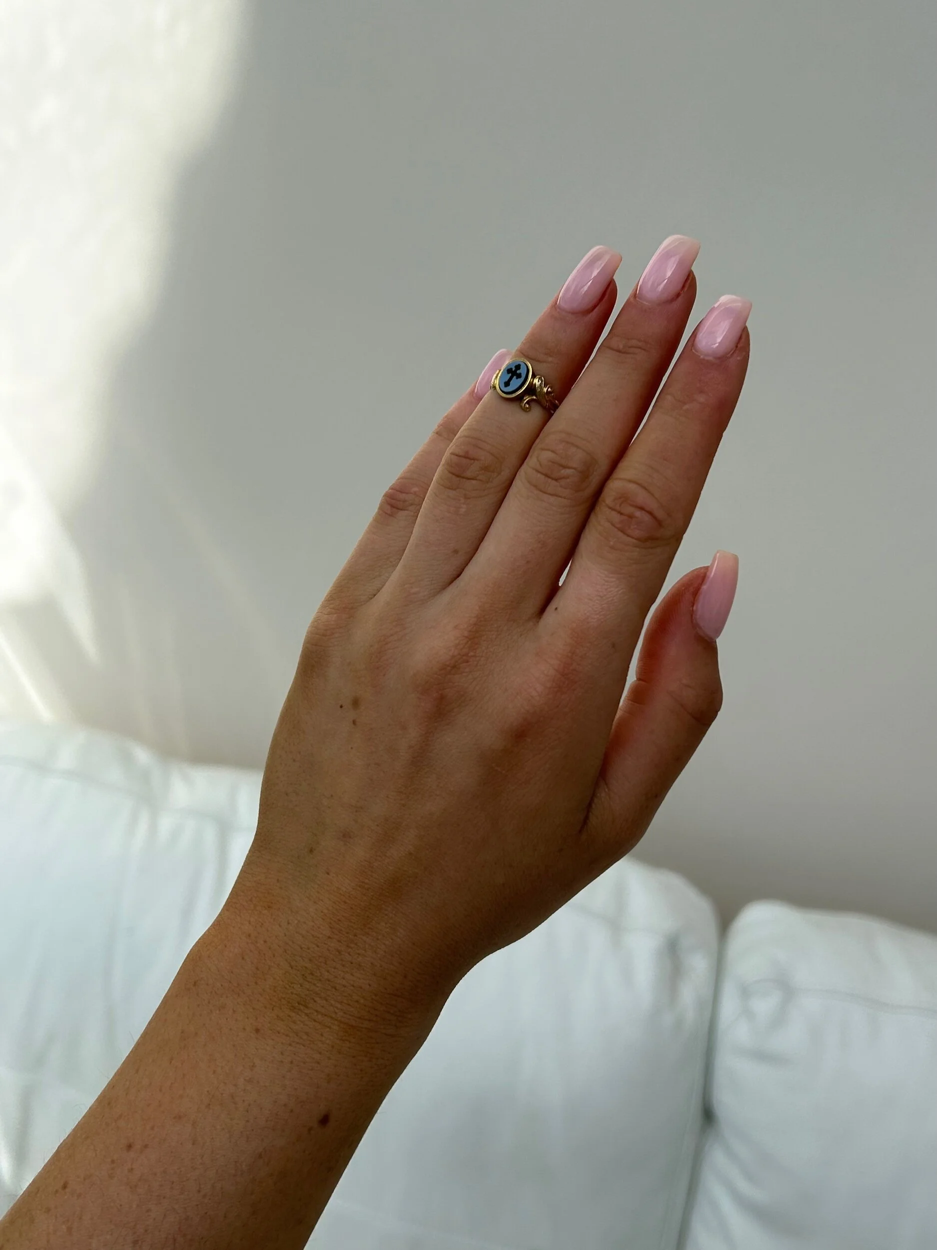 7ABB09FB-C41C-4280-91EF-1A4C33746F9A