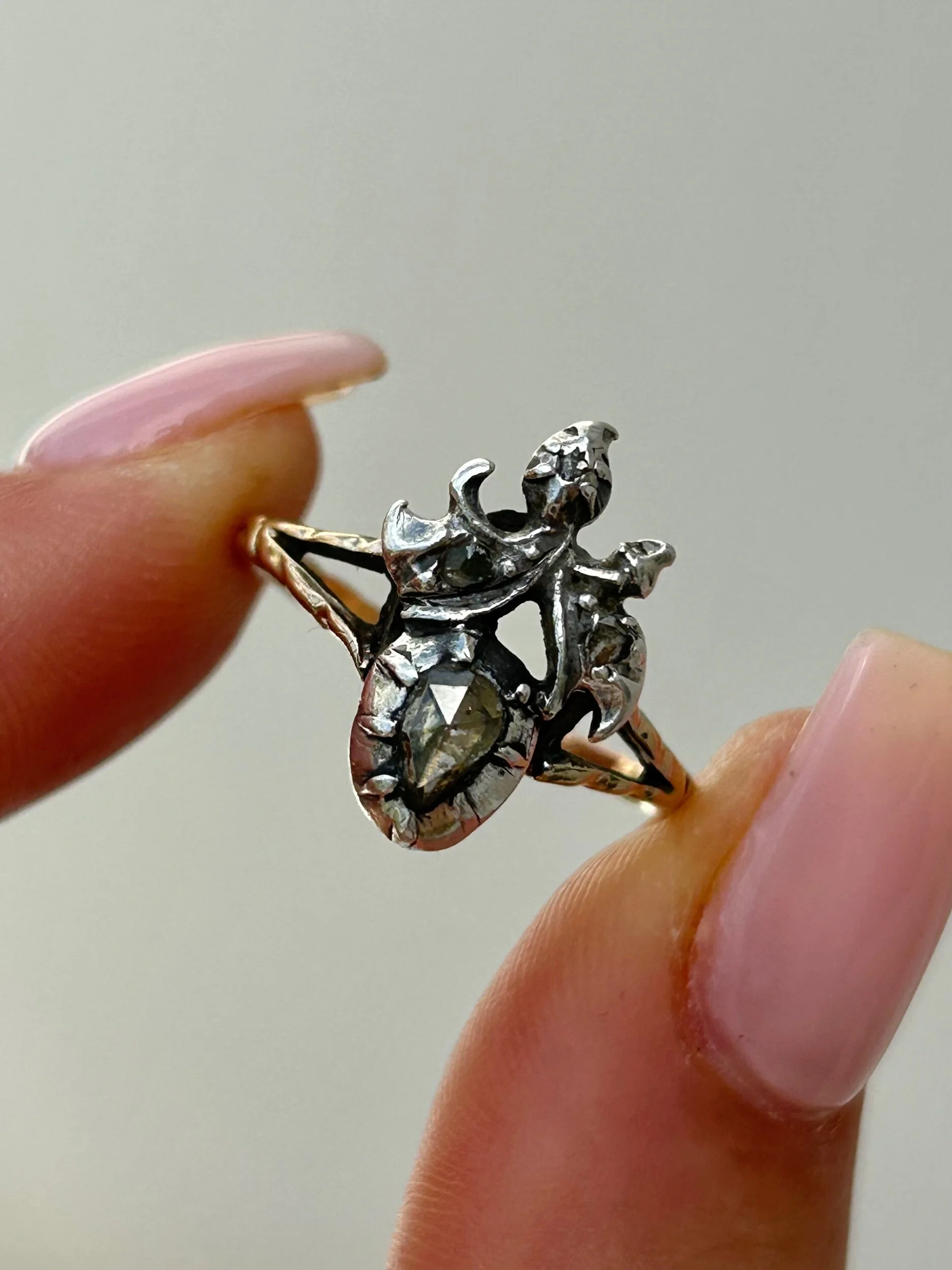 A664D867-0ADE-4879-BD8F-4DA96F1E262D