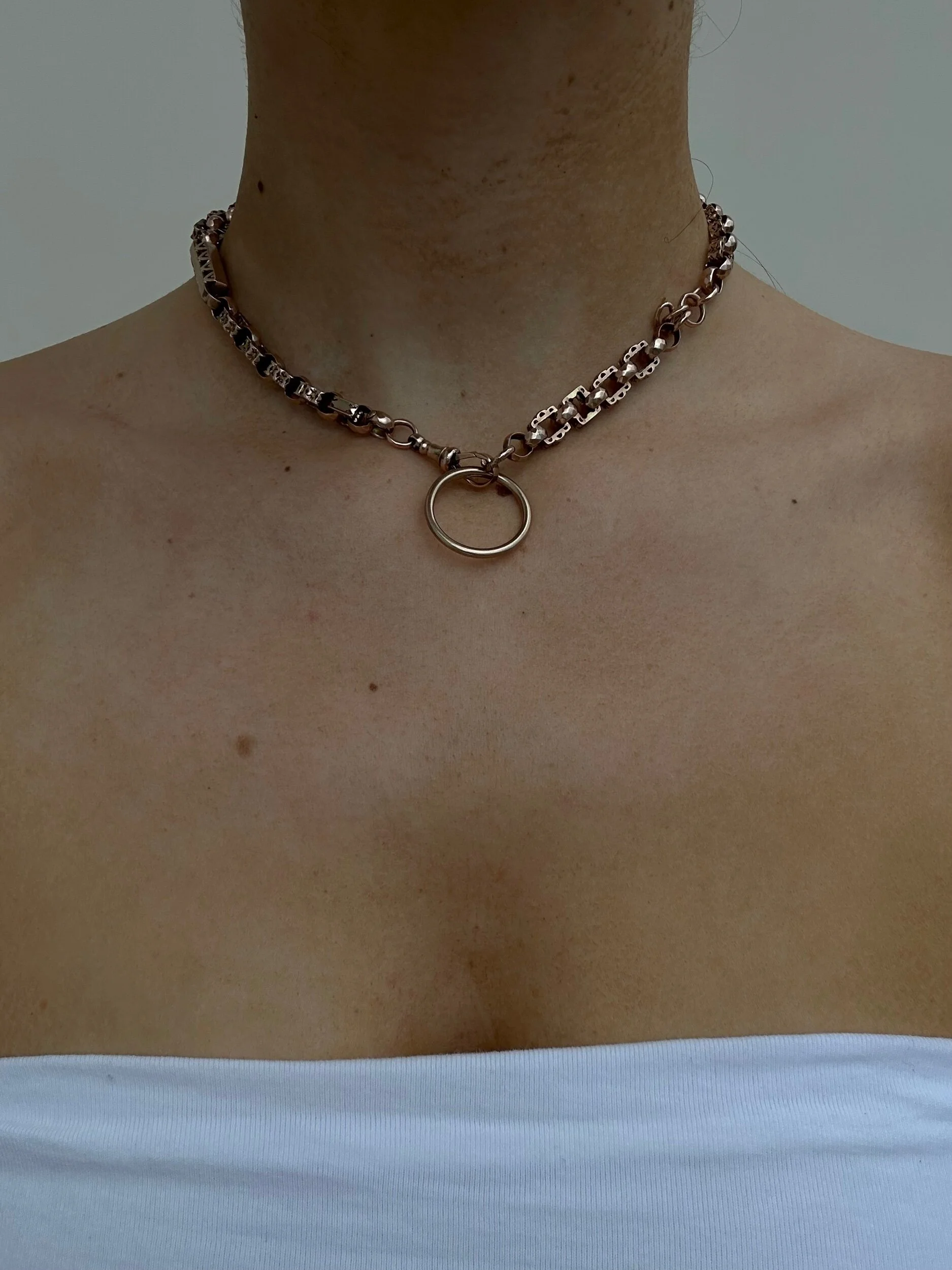 9122FC69-79EA-45C8-A882-B010B00D208D