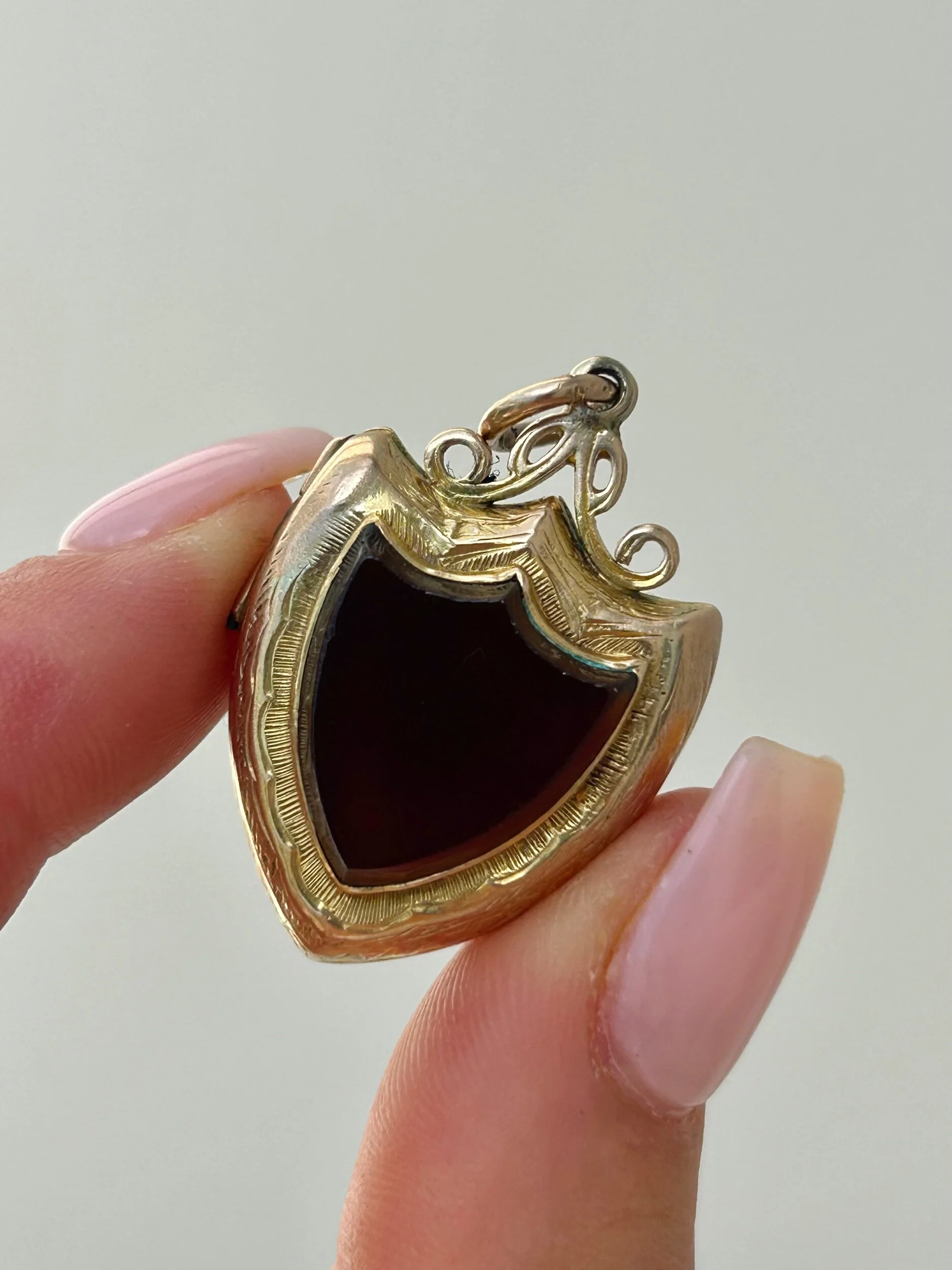 15175500-3538-4B75-A255-7BB98EB07C5A