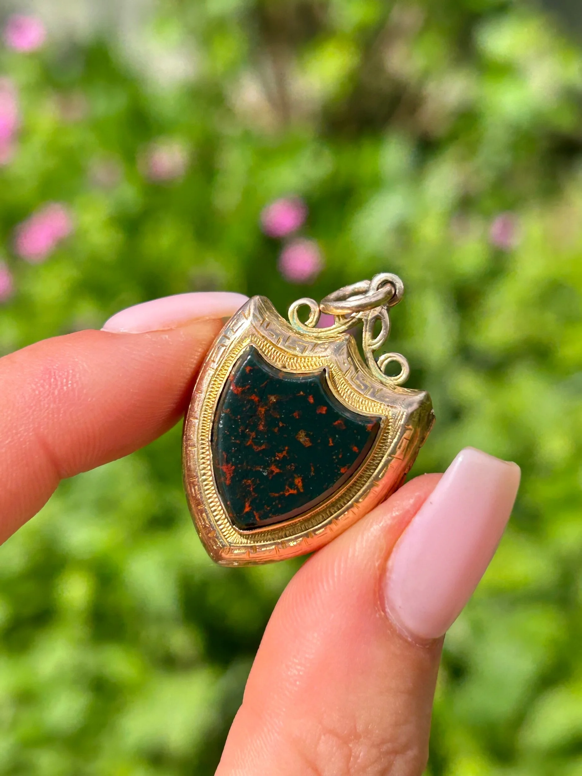 8F32B05D-959D-4328-A9AA-CBE828CFCE55