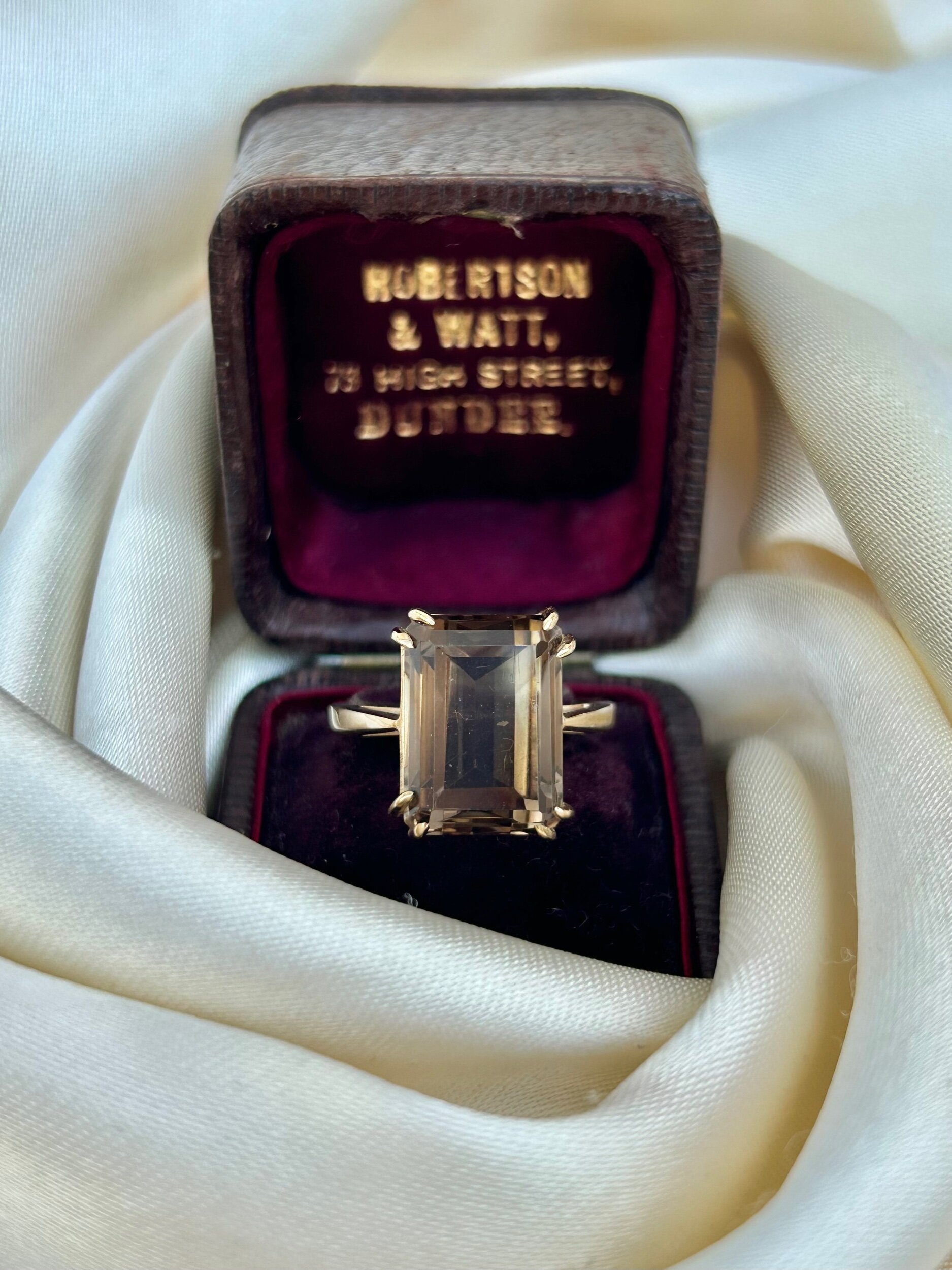 974924F7-4972-48DE-AA74-36C5F72301D6