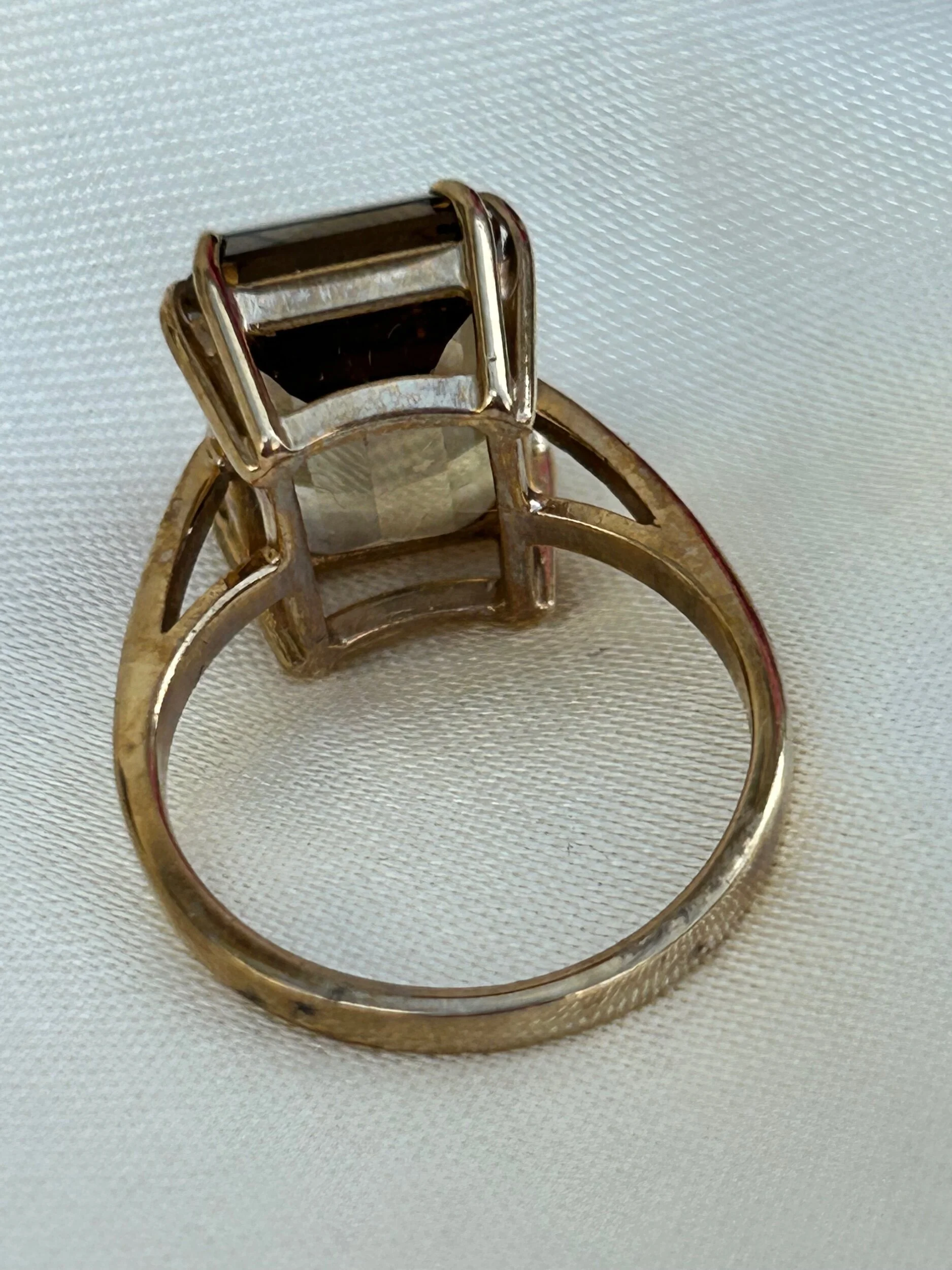 ABE02397-F631-4400-A7B0-A94A721CE7B4