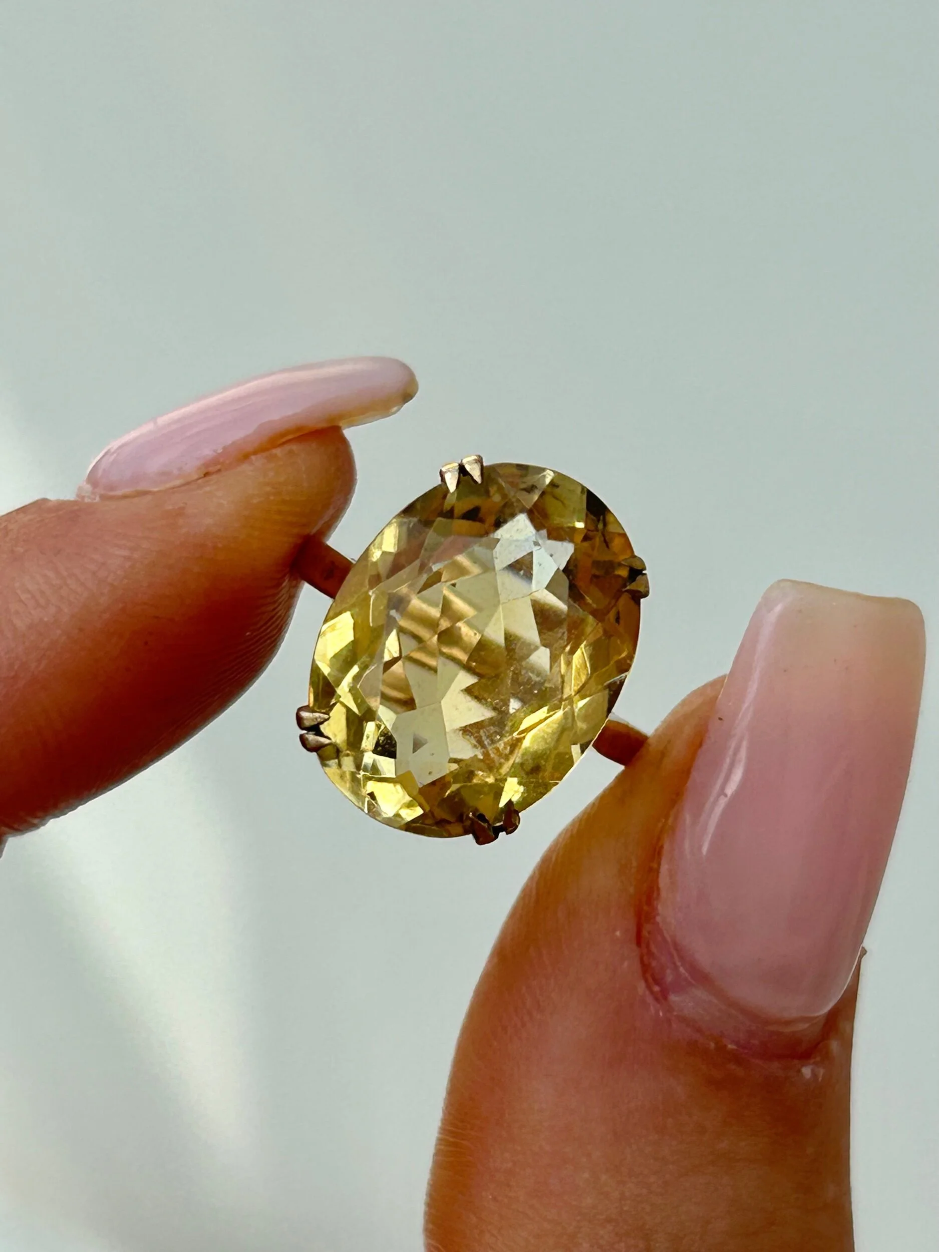 9B96999A-BFA0-4BF3-BF20-8335BE3EC823