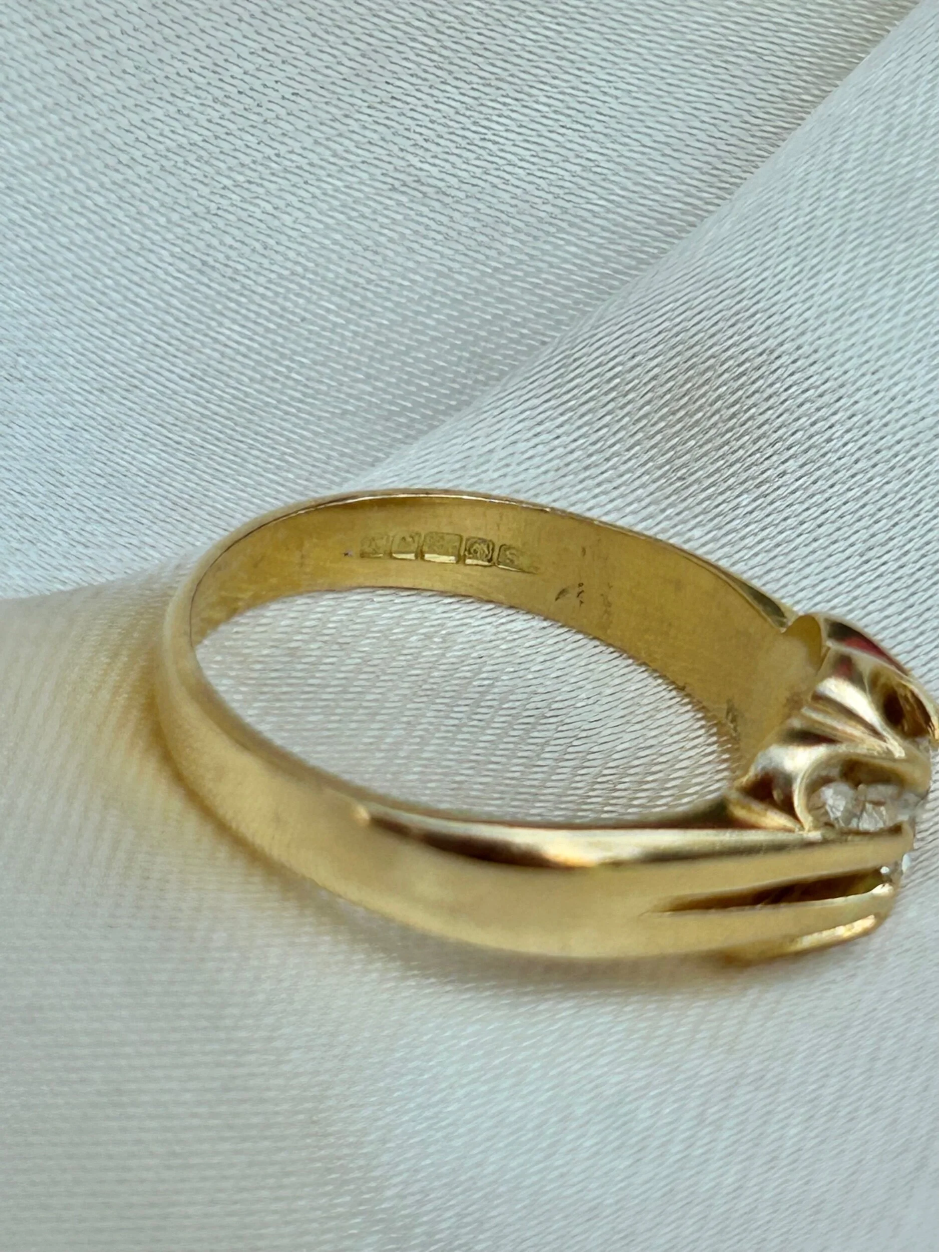 9318E621-8A0A-4CE0-A051-E14472489ED3