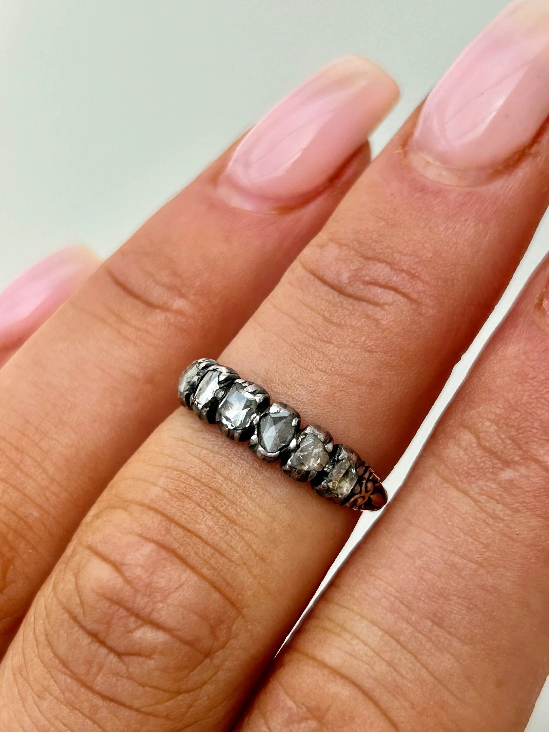 B48A094C-73CC-4B49-A094-349045C6C86C