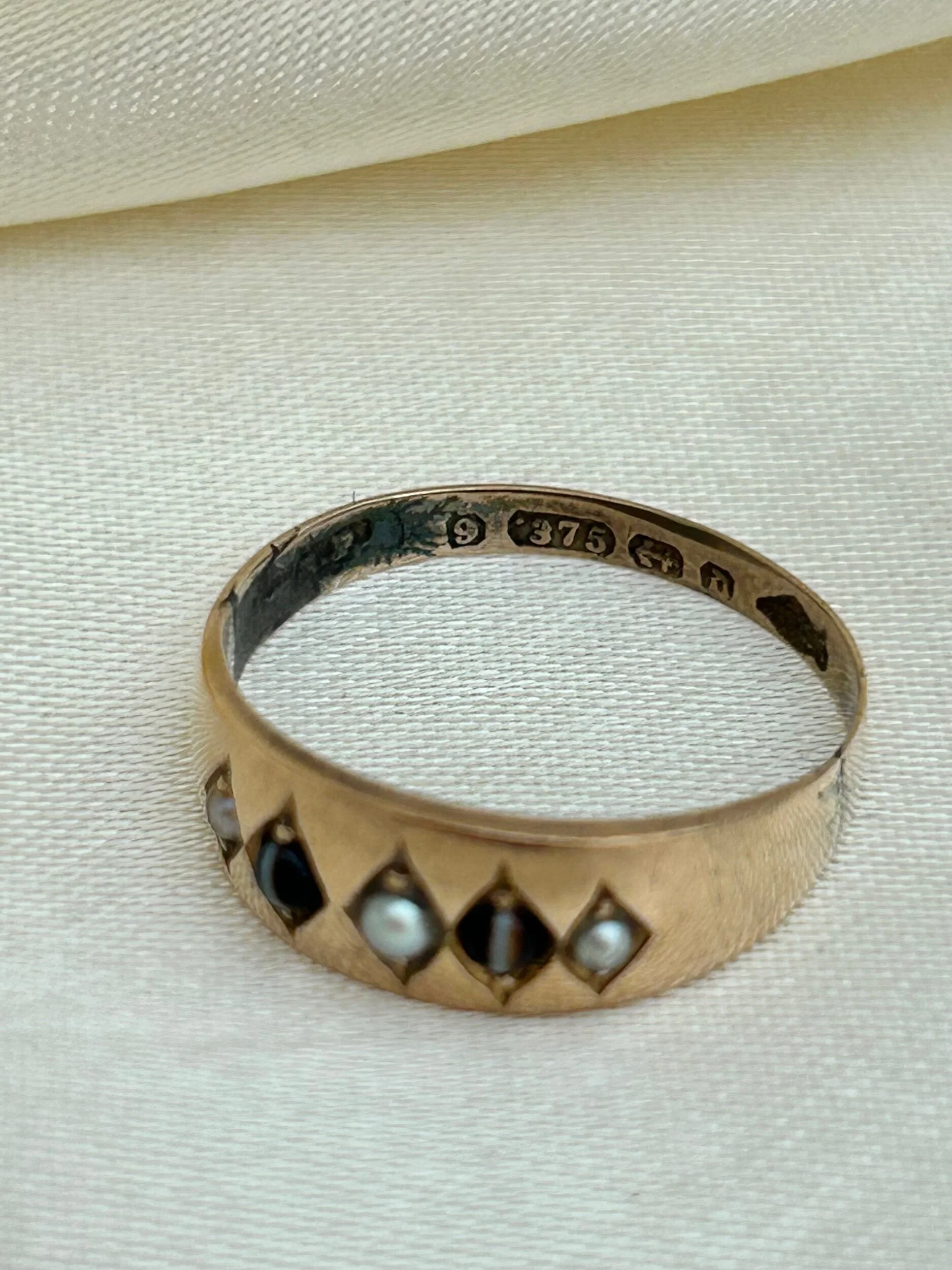 59968A4B-F448-4FAF-86D9-38D7E9DD9F83