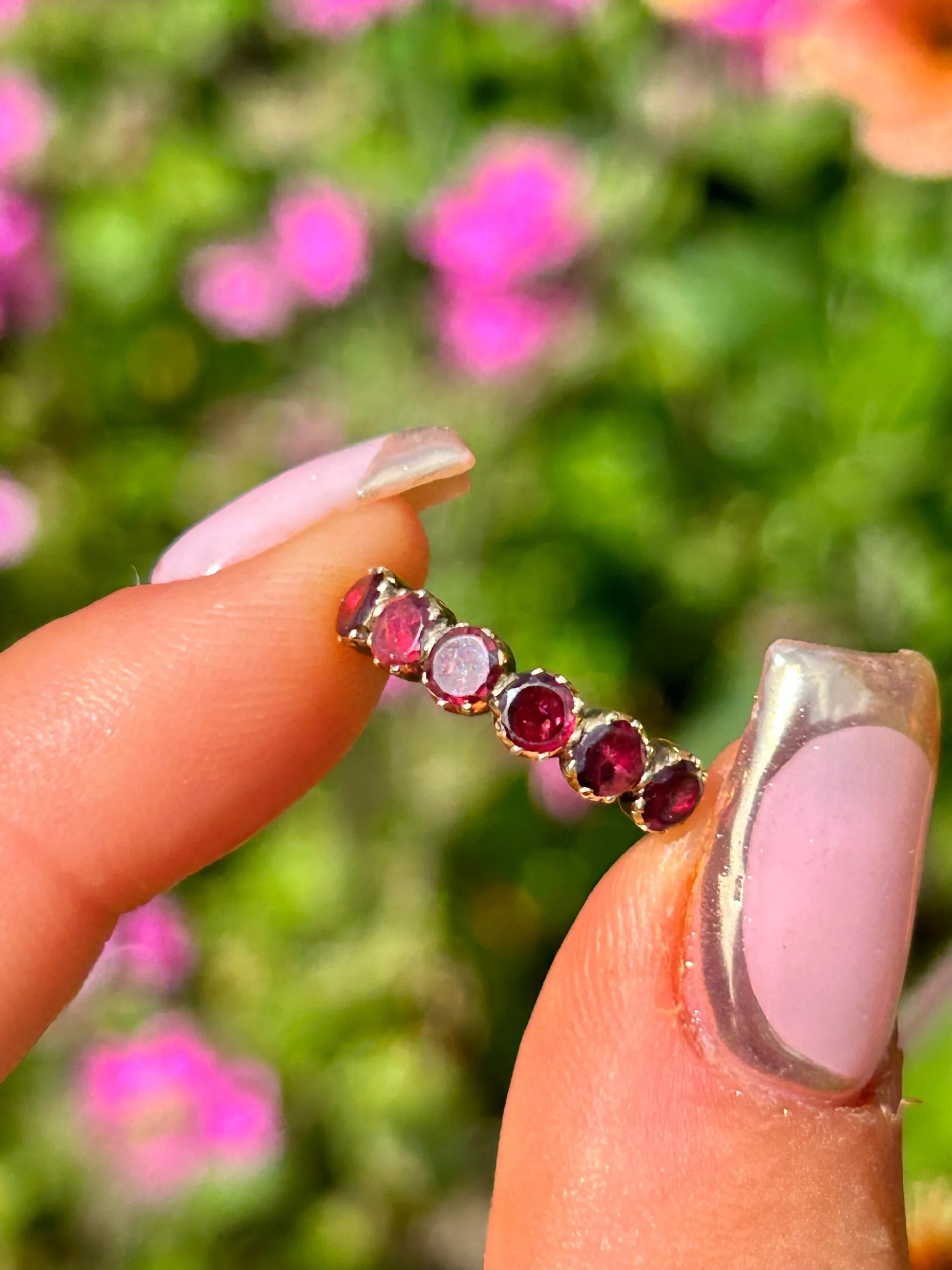 33E3C337-46A4-4A81-9B50-FCD39012F399