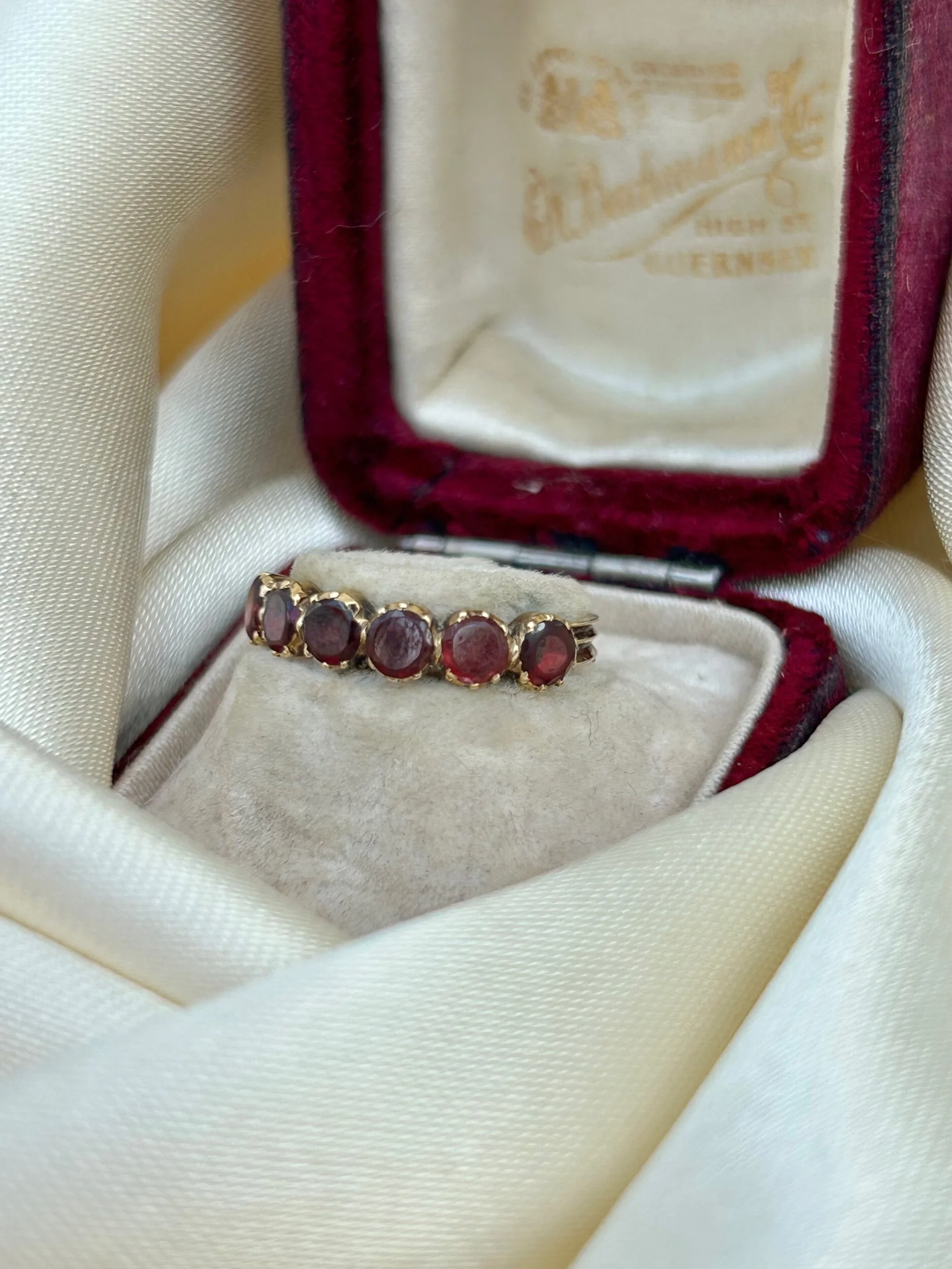 382AF705-B061-4CC0-9BB7-345E6DFFC8B4