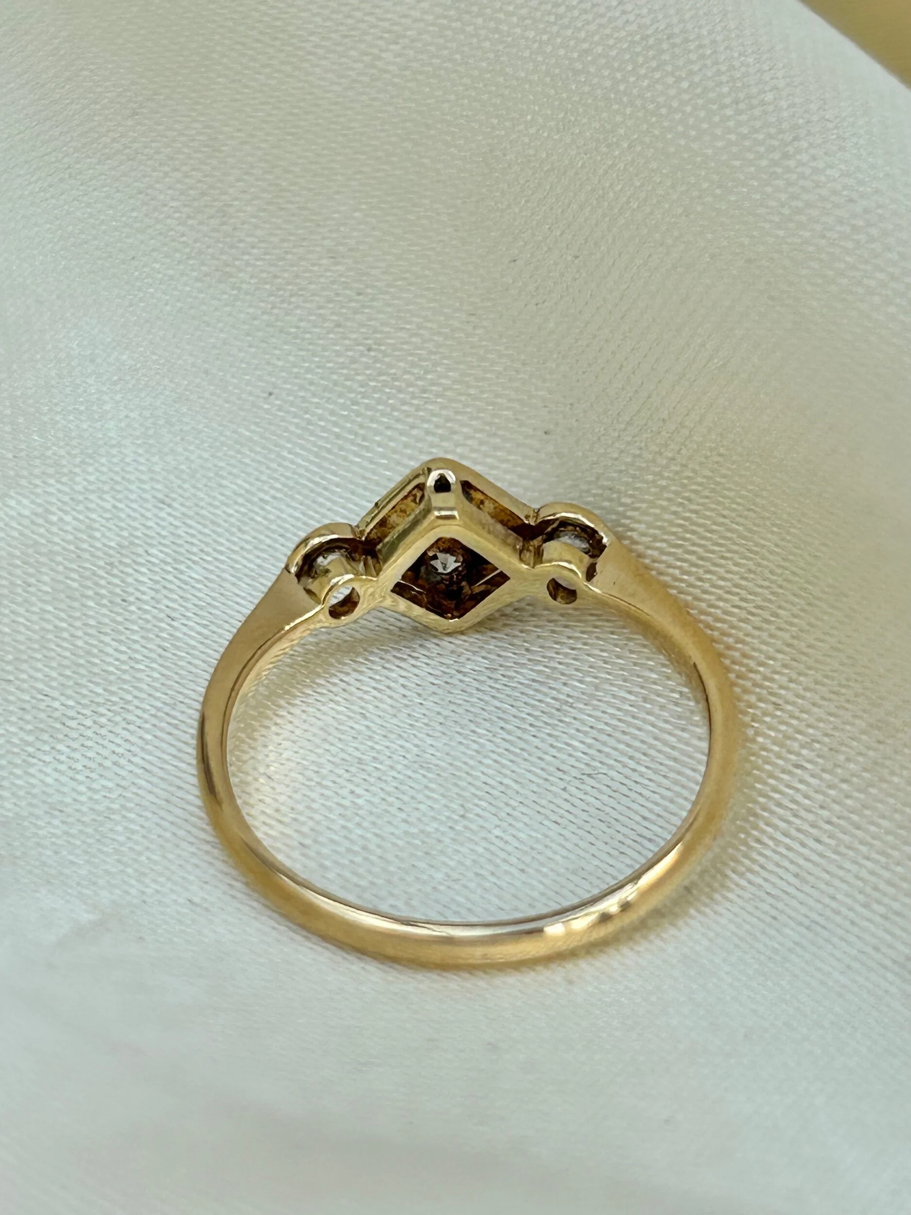 CAF6440B-83C5-4CB4-A125-61B3A9D601EC