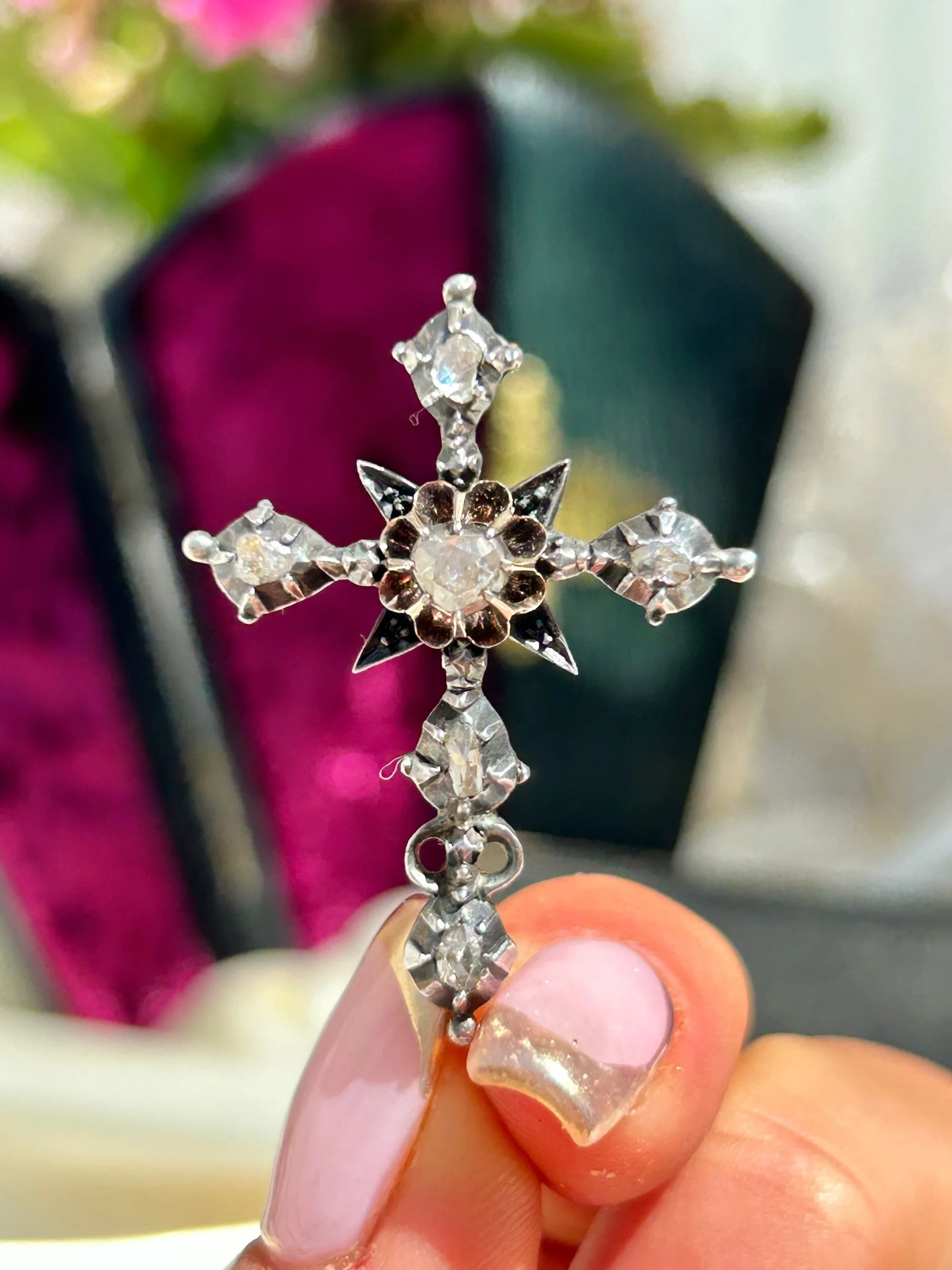 6B21FAFA-E5E9-4A4A-AF9D-1D494B6D4930