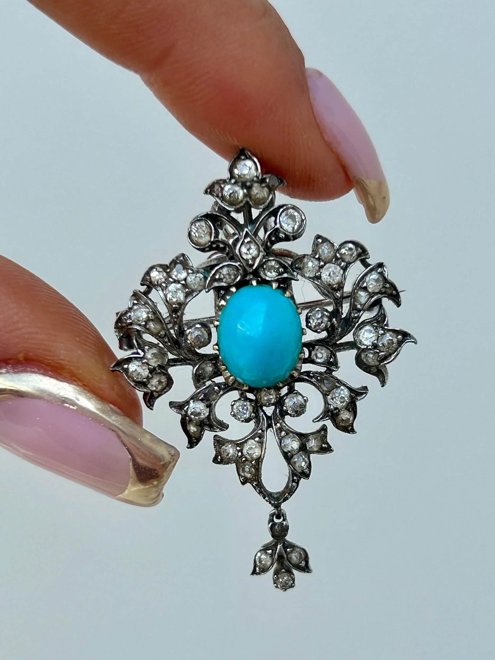 6E50976E-A2C2-47BB-8D3B-A784BFDD2FAE