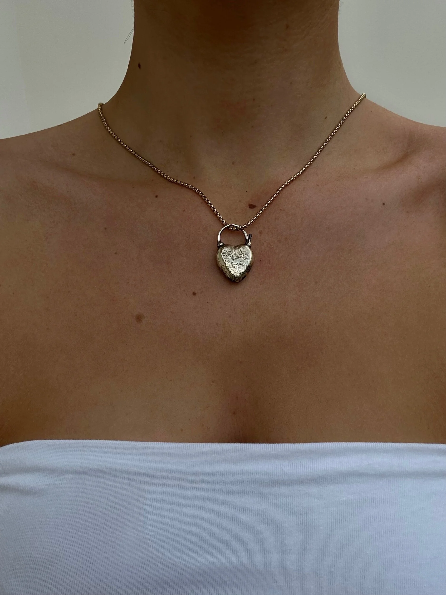 FD2E3D41-E408-4FAB-951F-761CB15F3079