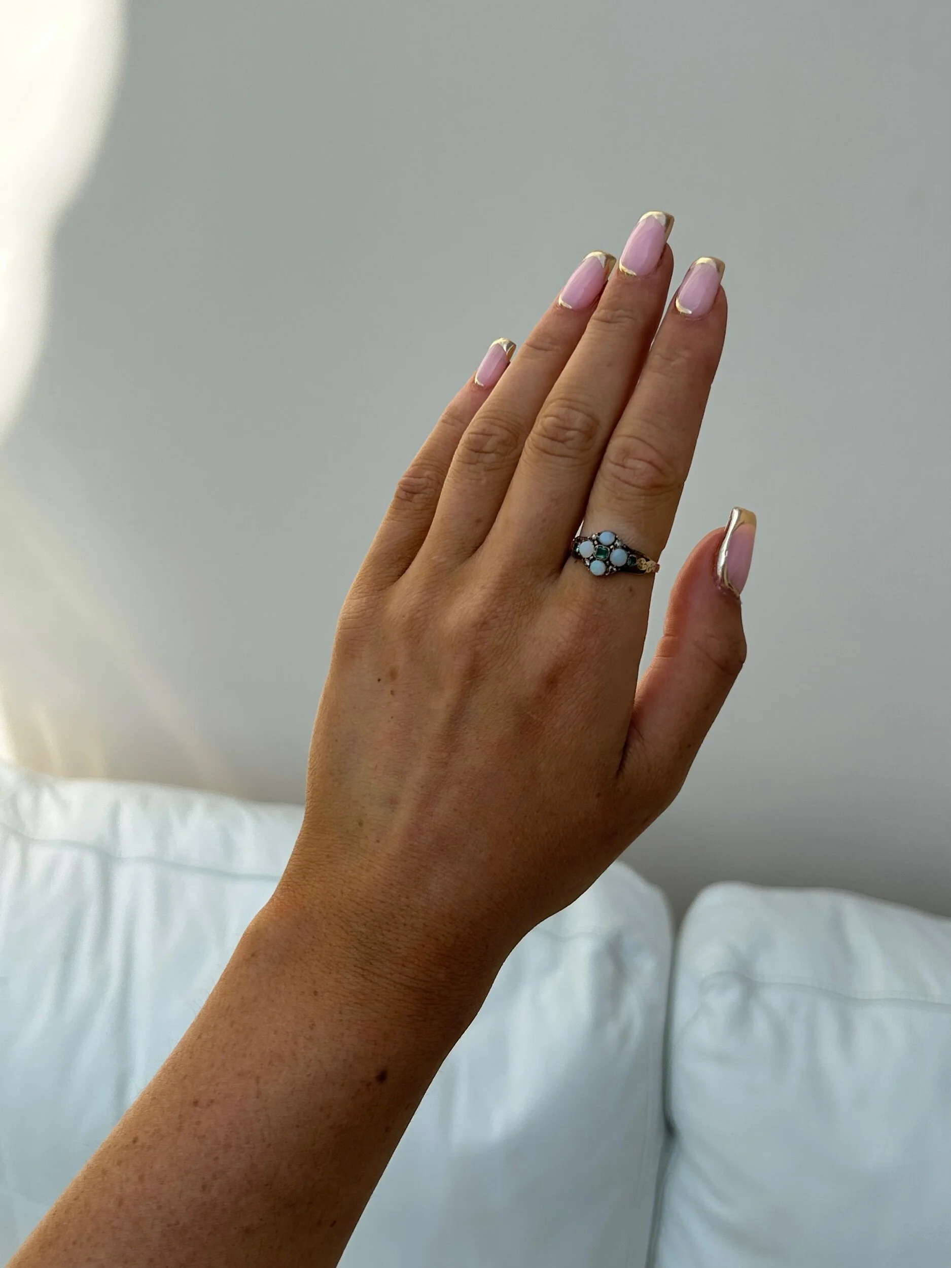 7AAE740C-7584-4F9C-AA23-E97684D6AB01