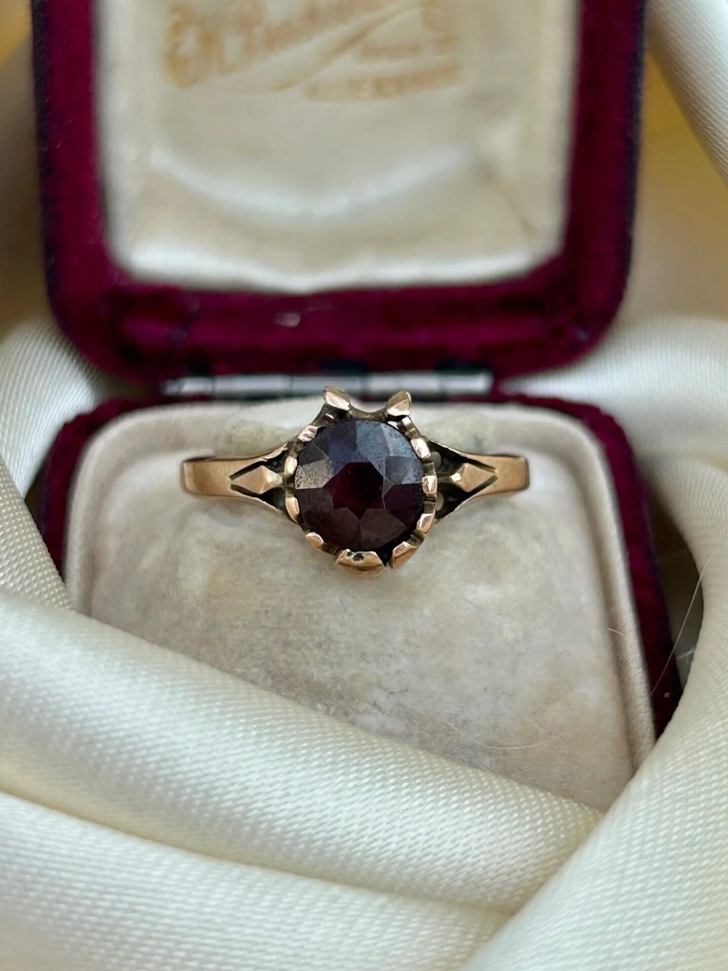 A6BF5392-1970-4DA6-A433-314A1ABEBAF8