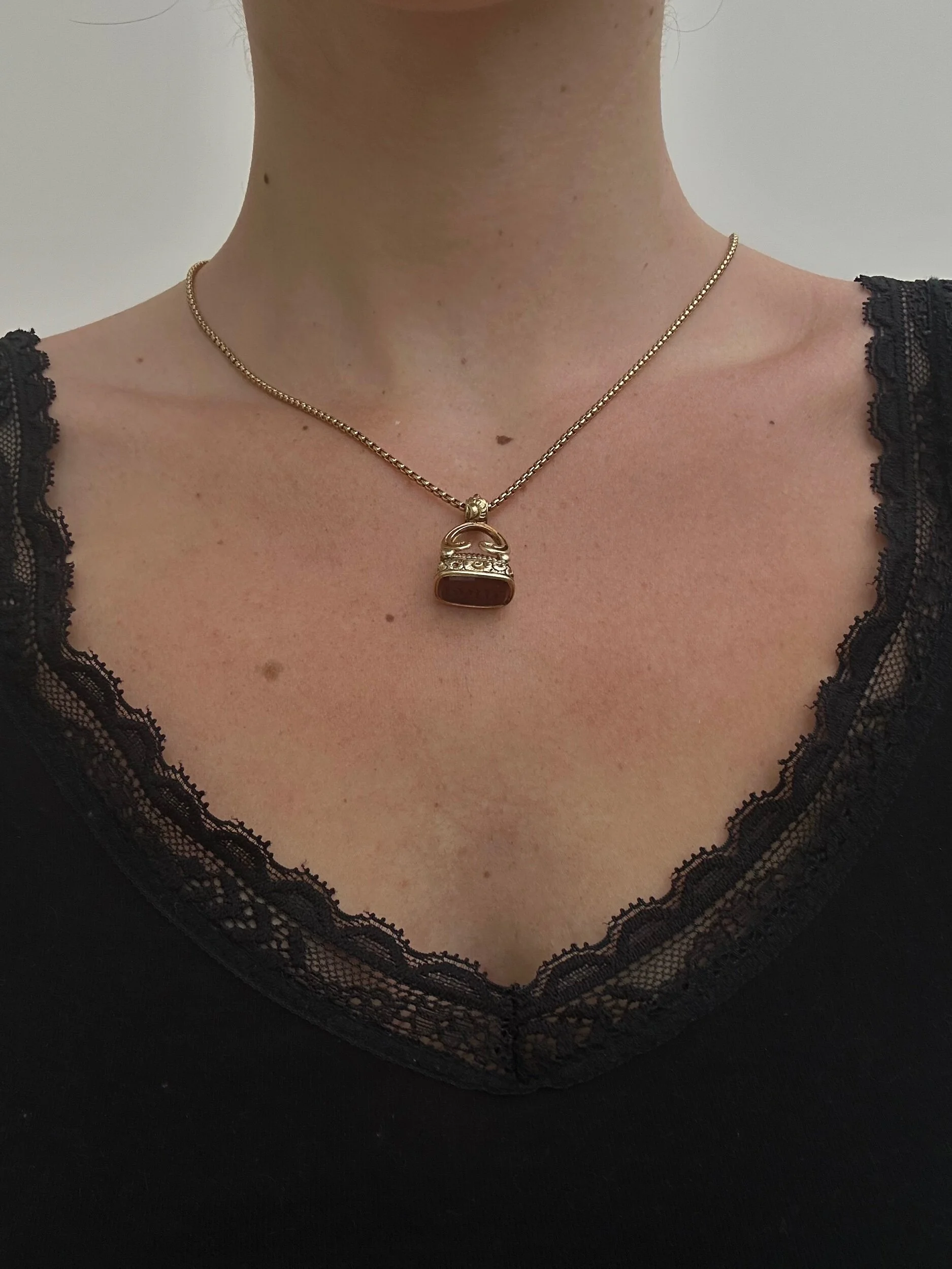 1823B0BD-F076-4563-AE9E-1B955D85D55A