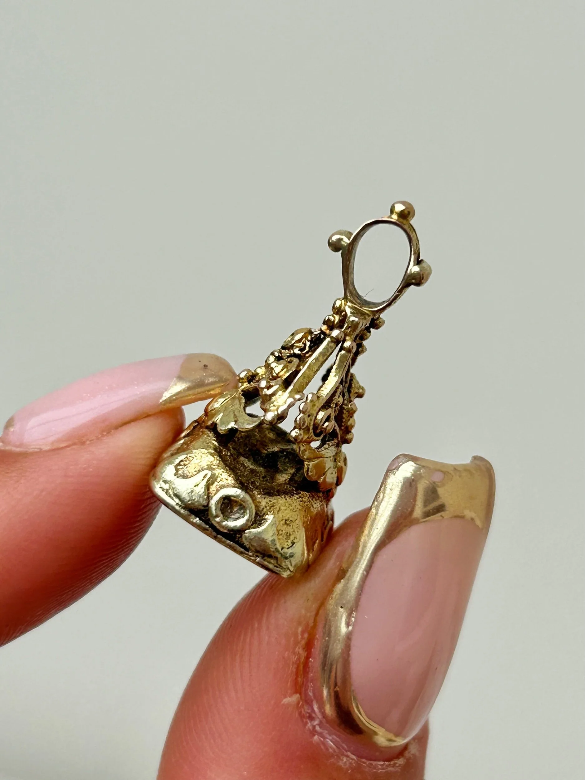 F75B4443-0A27-4DAD-BA29-7C2B32697D77