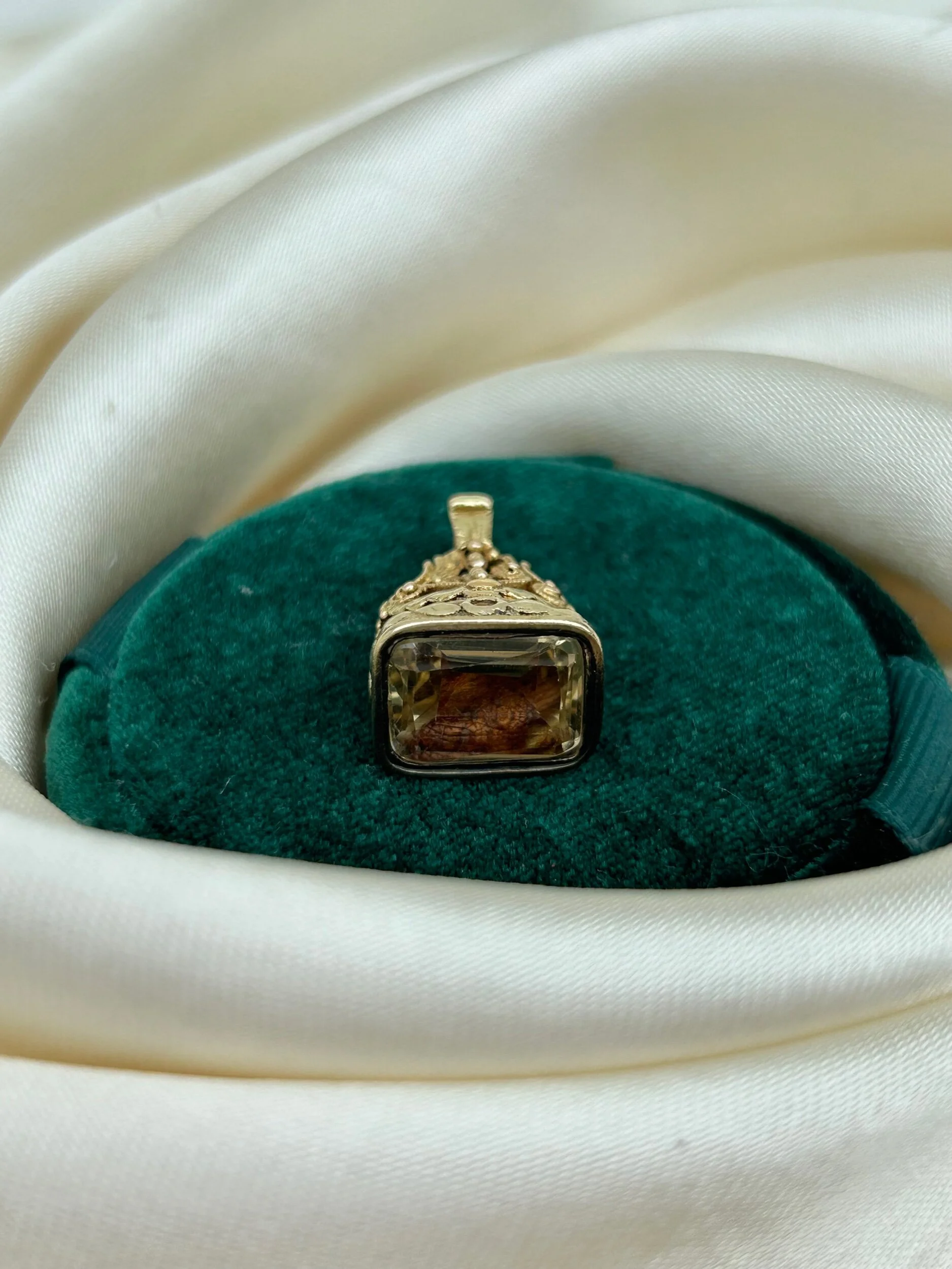 4D48166A-C3EE-4425-8428-EB40F14D77BA