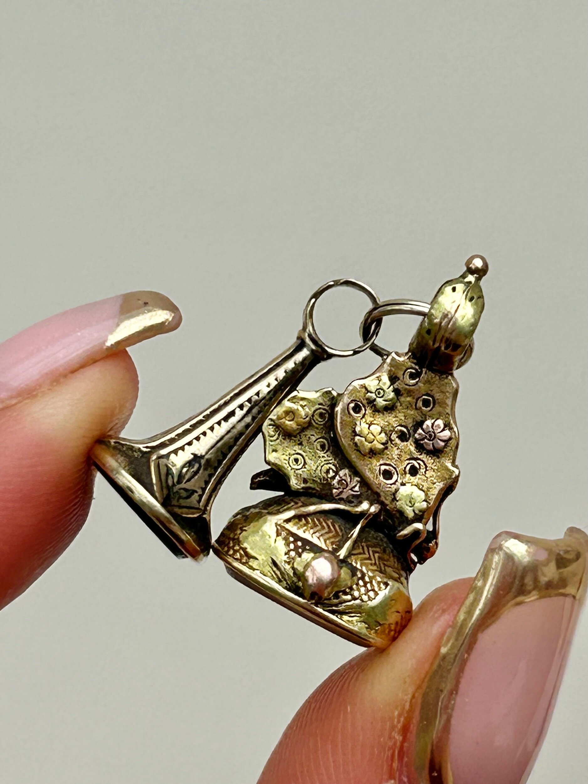 481F0E52-A638-4F6D-97CA-17B6AAB9642C