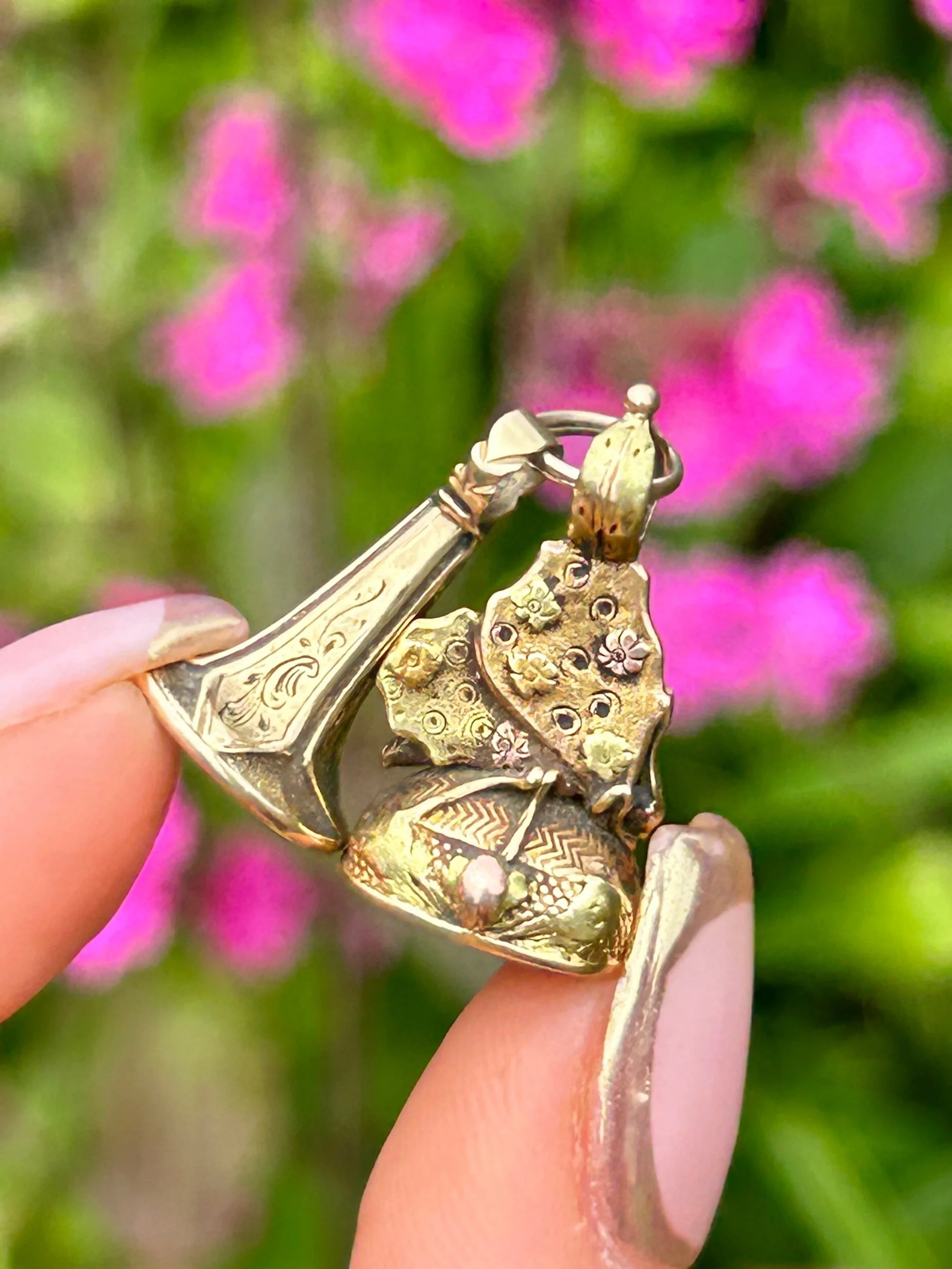 B7959290-BEF6-452A-B91B-1841E63FD76D