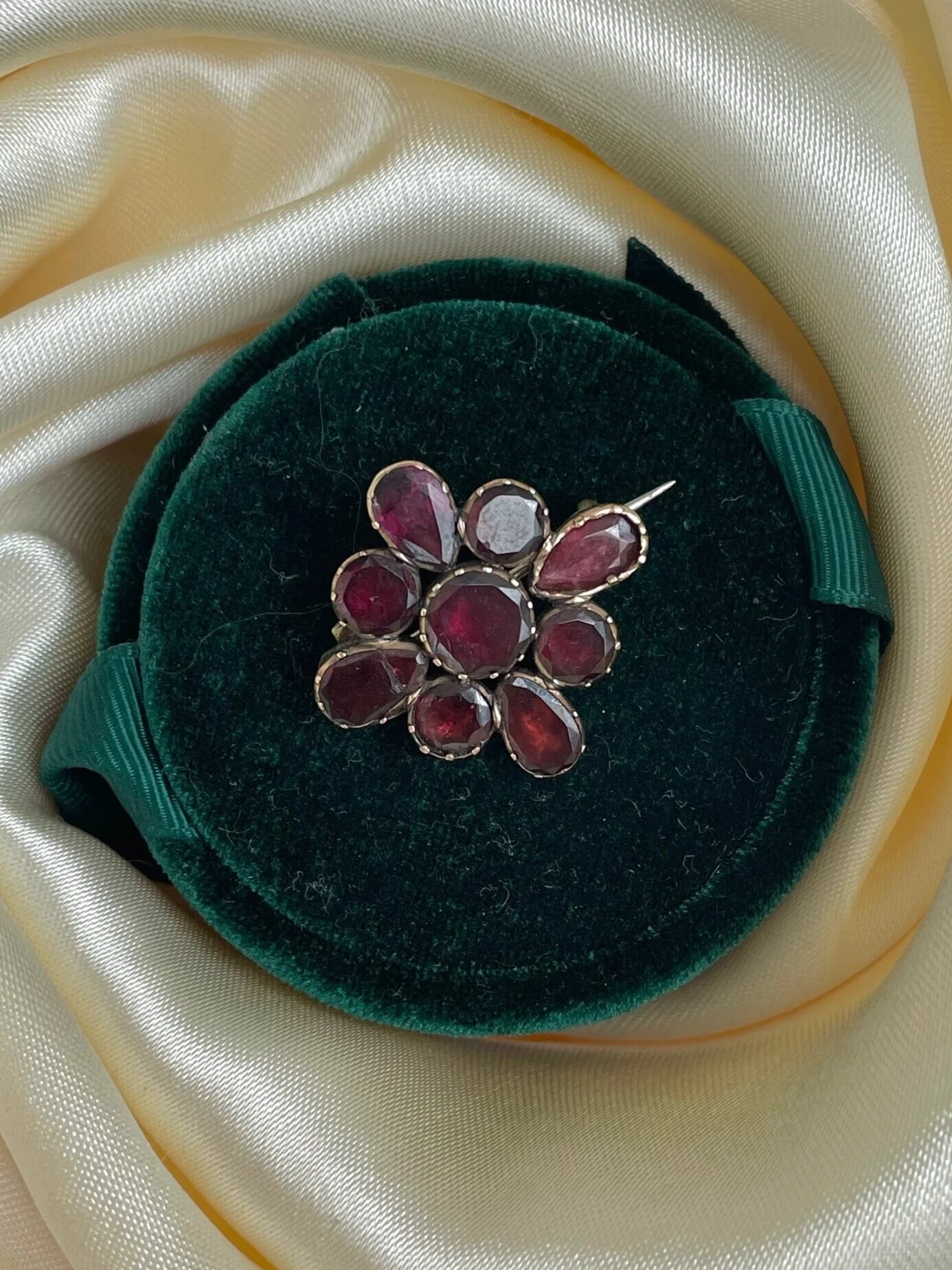 14F9C746-1C58-4D8D-BB83-CB1D3B1E0E8C