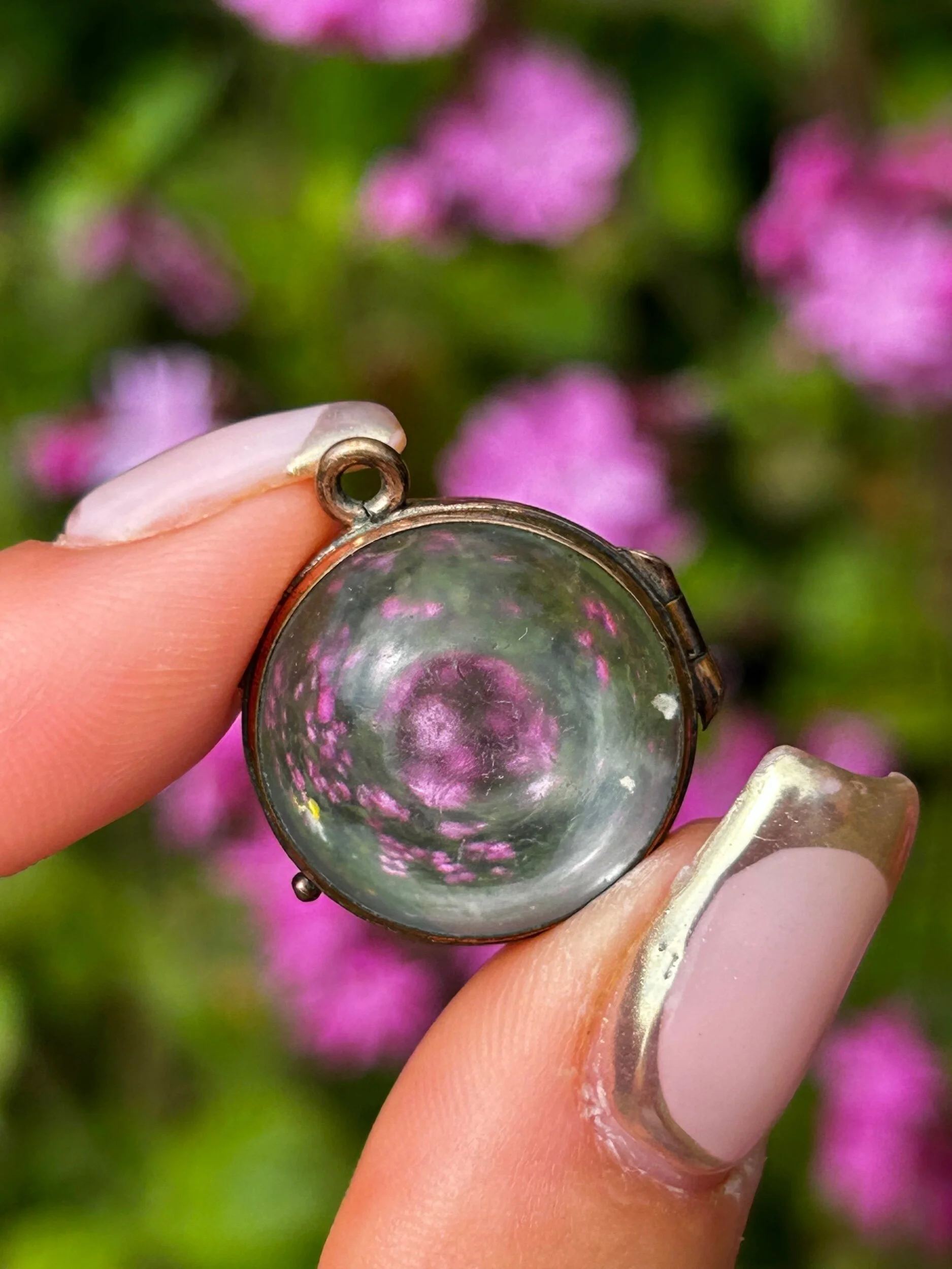 9860ECCE-30D6-4C08-83A2-B4A9BA3454CC