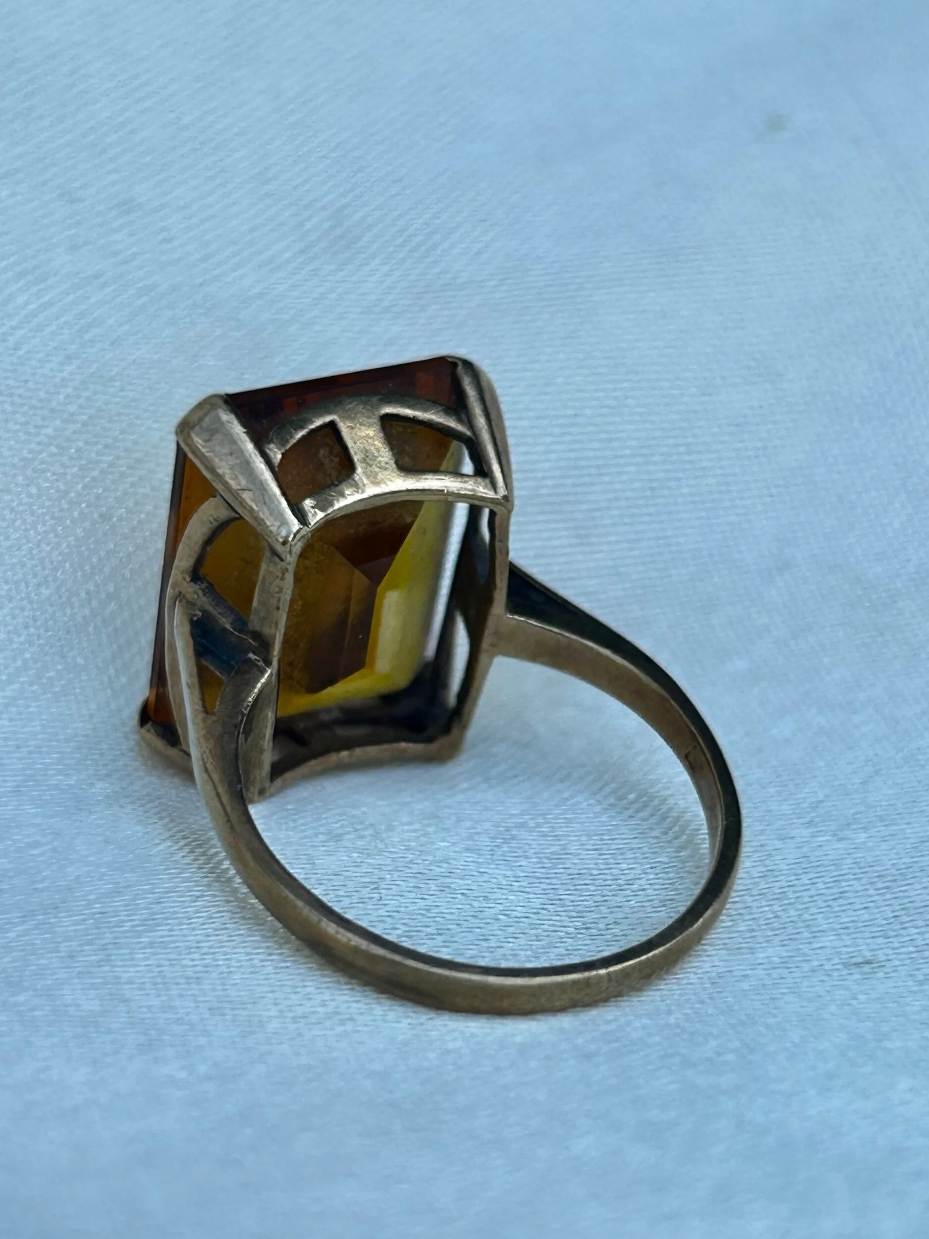 2DA23FD2-4596-4B21-A521-338121CBC22E