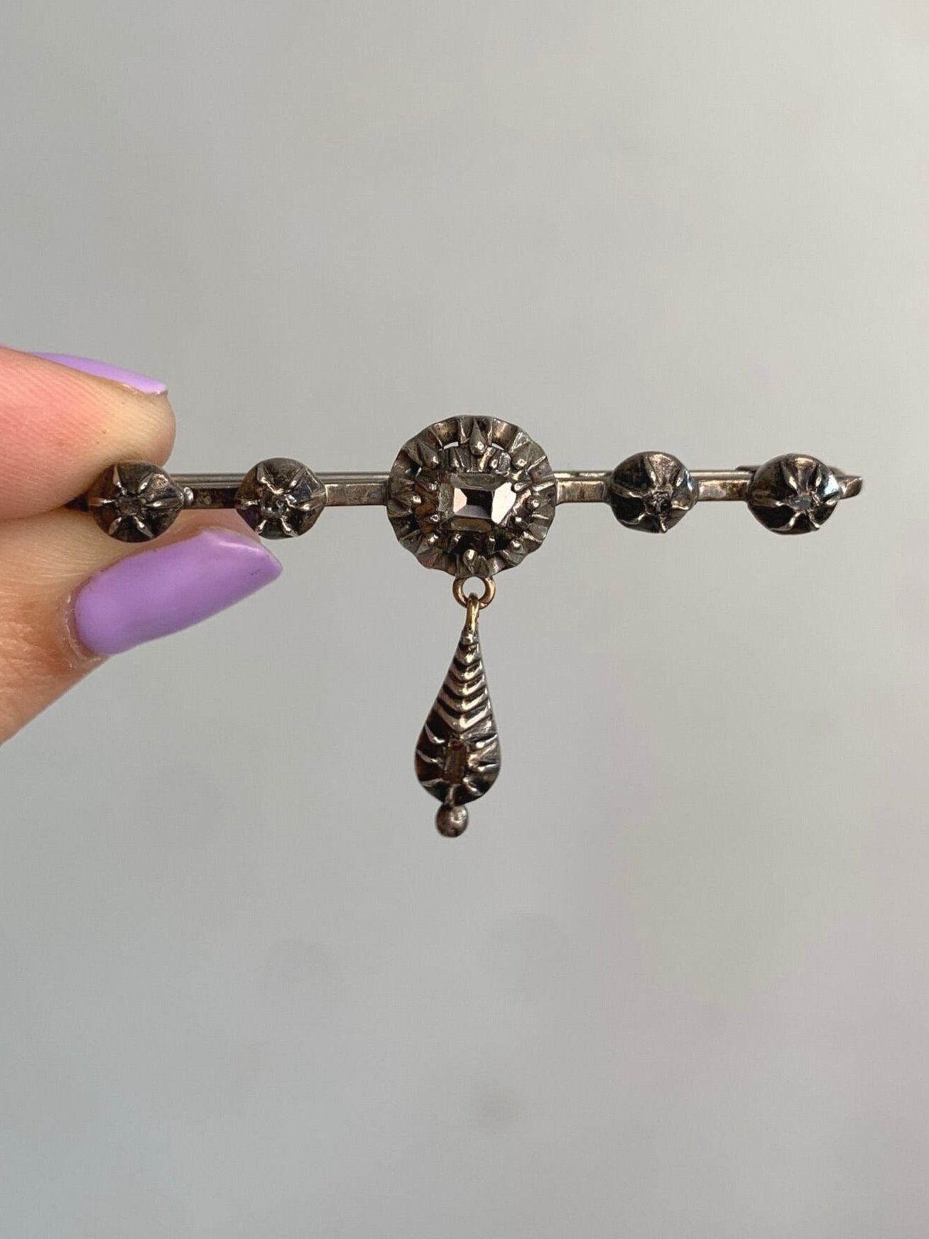 ECAC2D04-6B45-4BAF-B4F2-769C26BF1F28