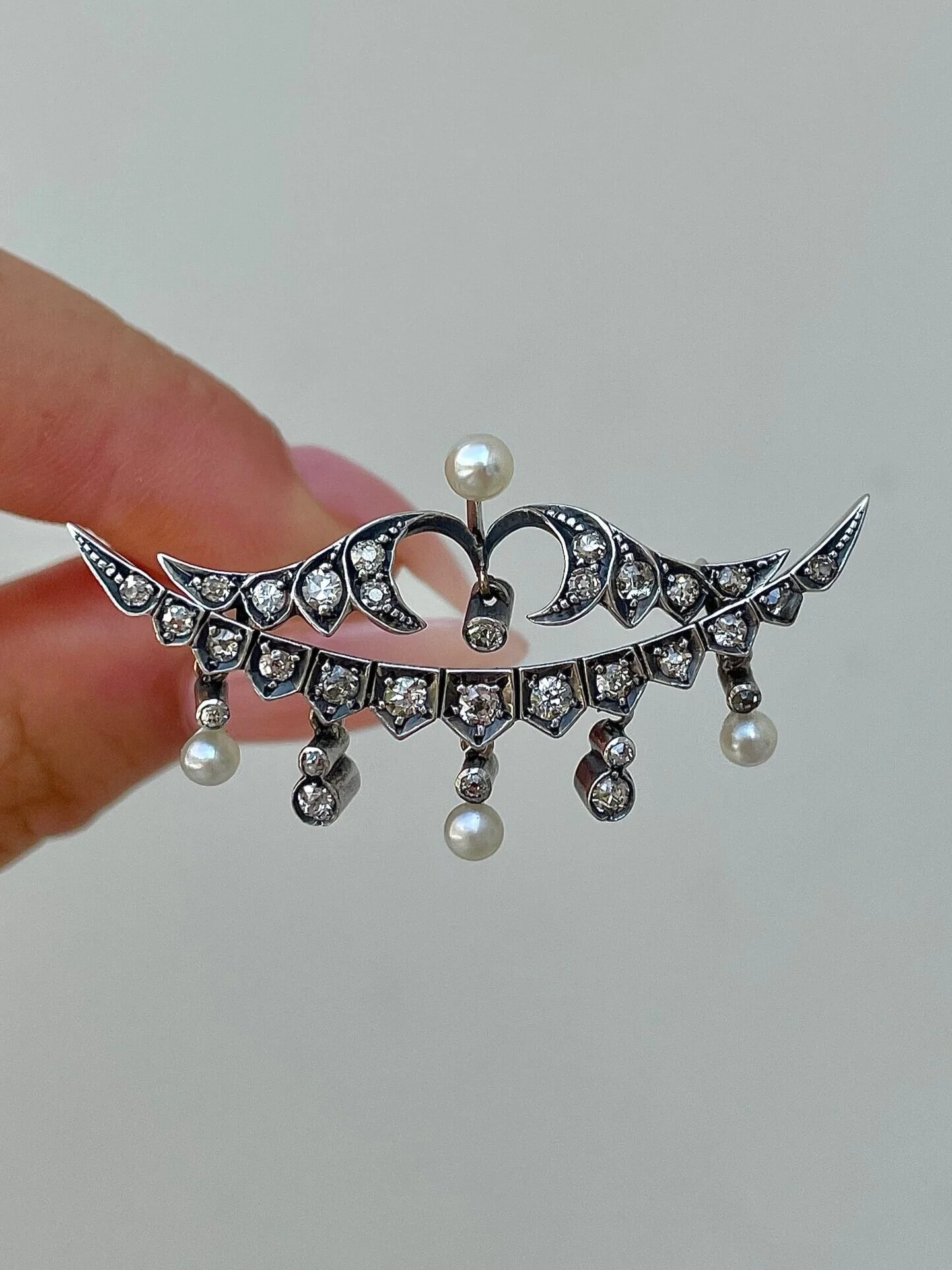 9144D2EF-4133-4E83-B3E0-37F1CF7E962B