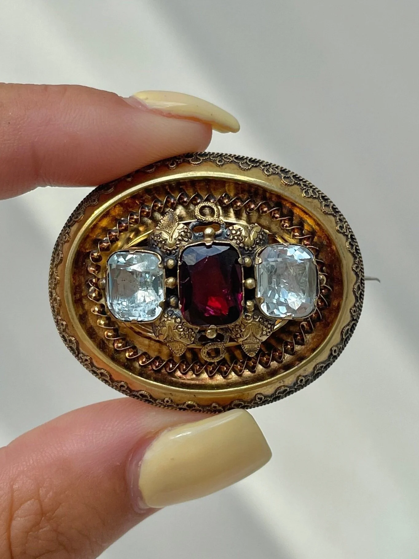 F4C2F98C-754E-48A9-A4F3-81454DA034BB