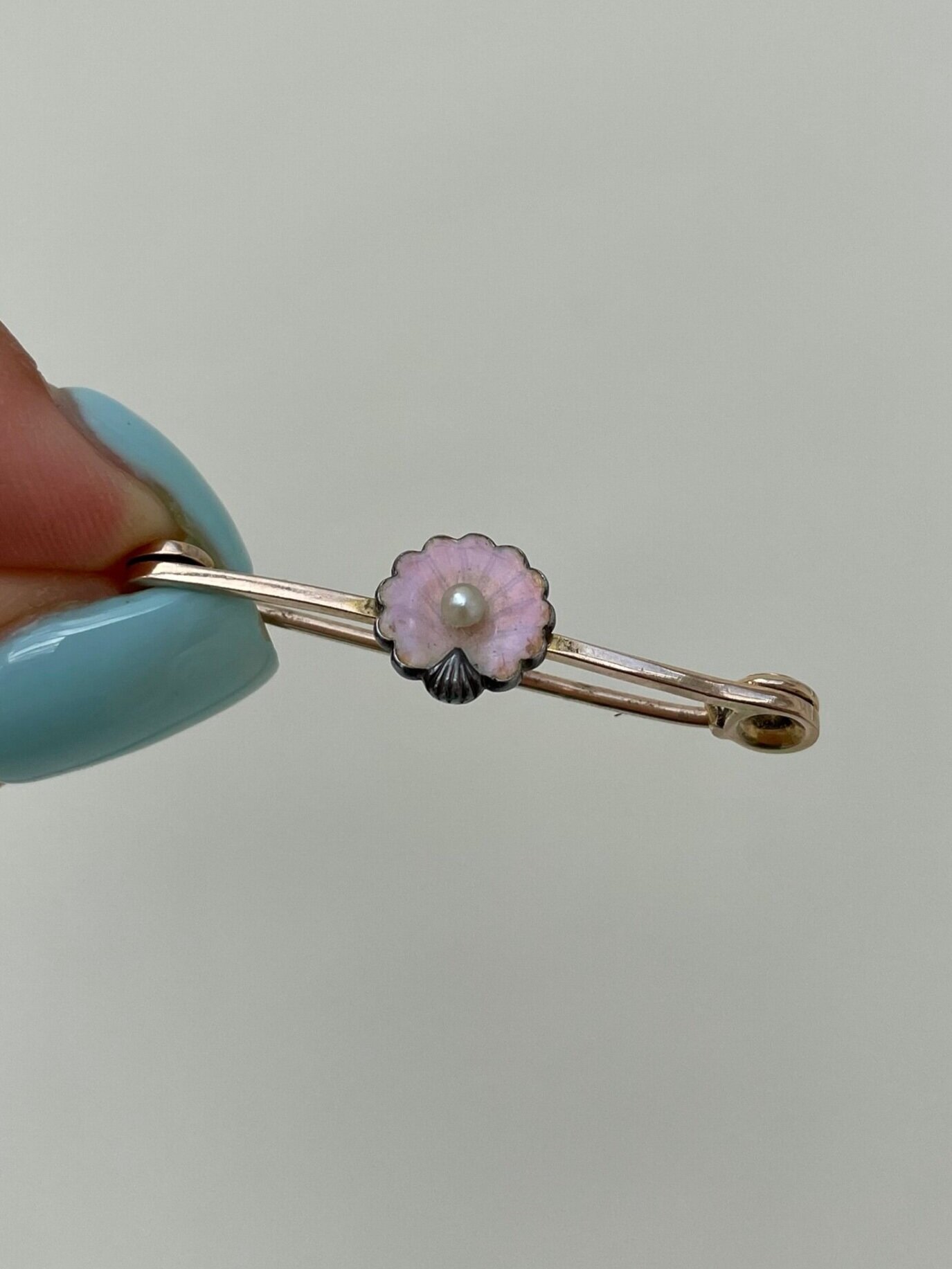 EE49E567-40ED-41EA-8510-AED15E5C0ACB