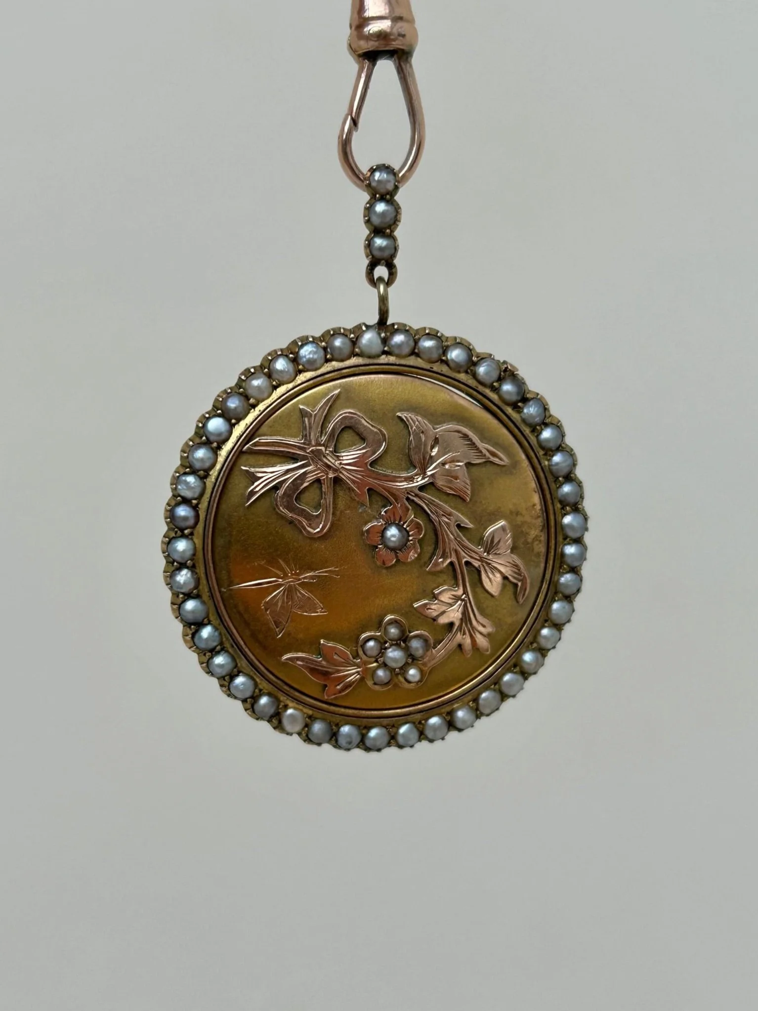 FC1683A4-56EB-473E-937E-182337F2995D