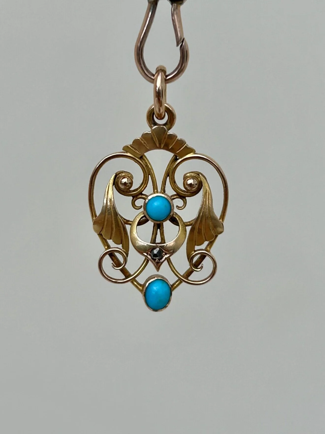 7877567C-5EC7-4A7C-A89C-8E649B53C1E4