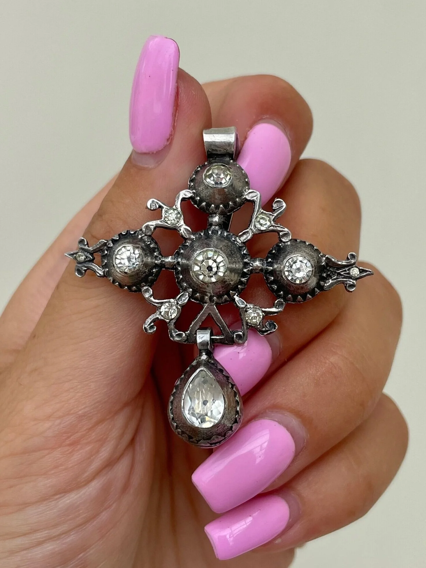 B91BD2F9-31A0-492F-8CAE-A89EE7623D36