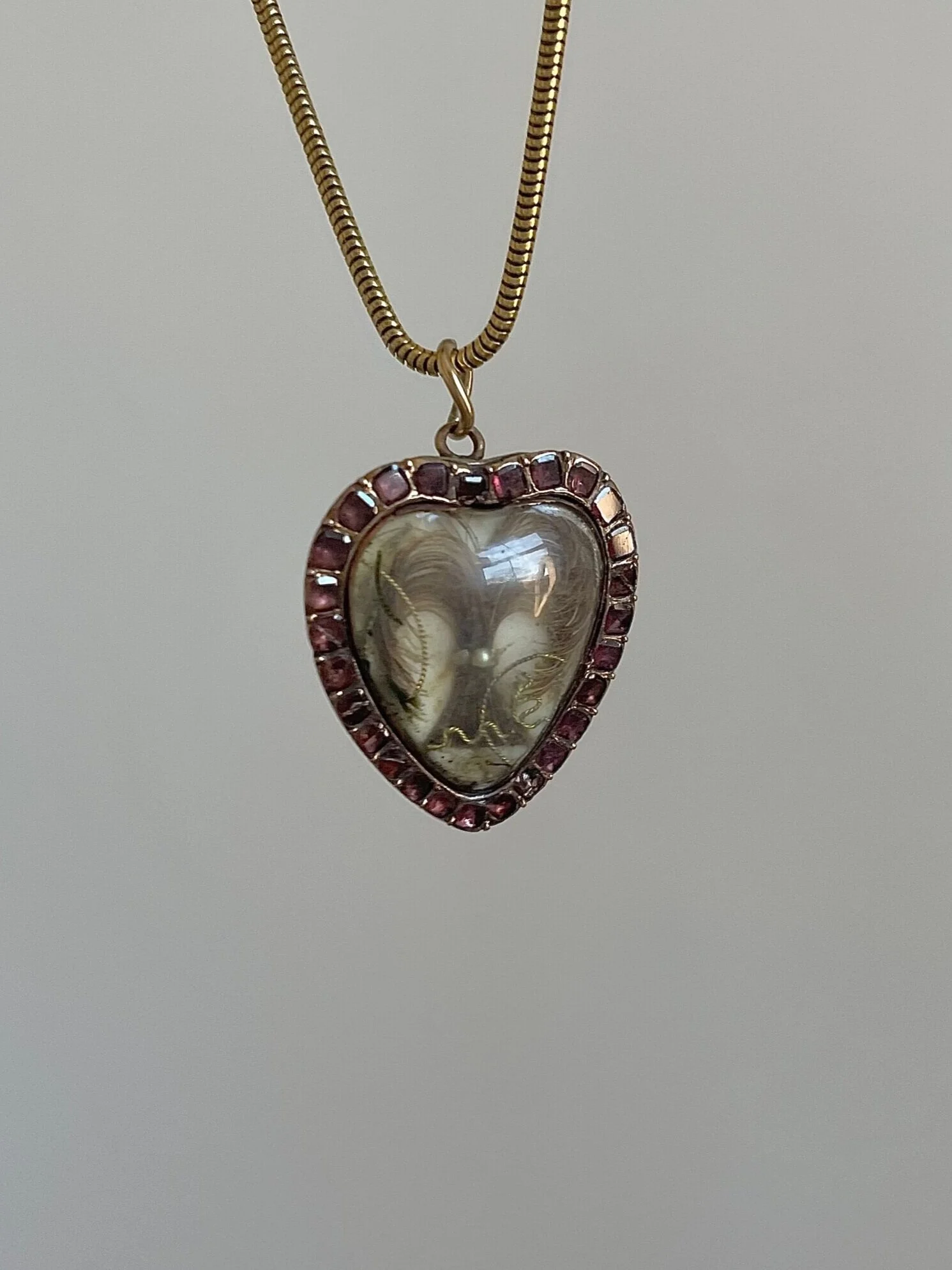 6B217064-AB6C-43B3-96FD-0F006342C7B8