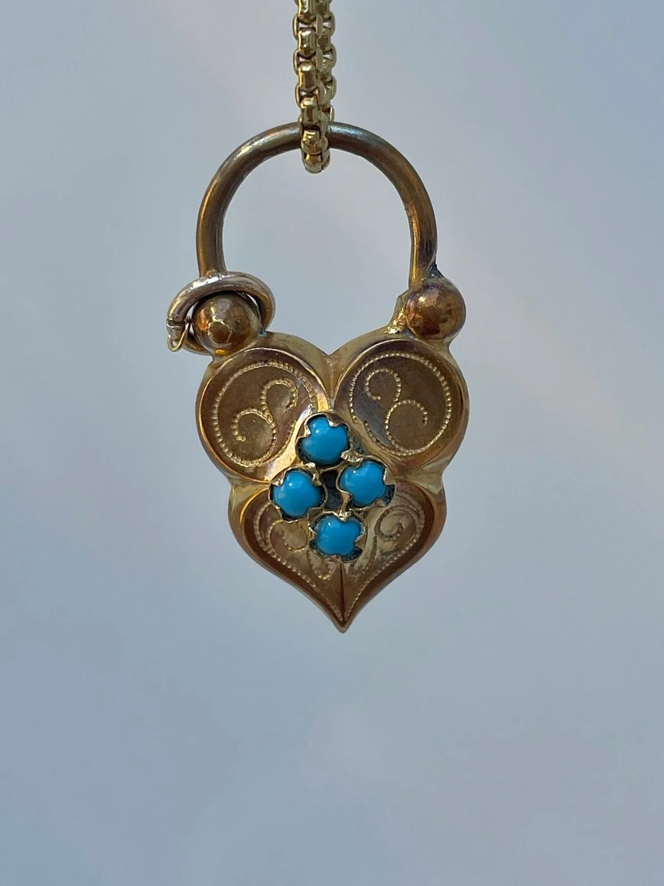 1D4E8A9C-6917-4004-99AF-01FFA673420D